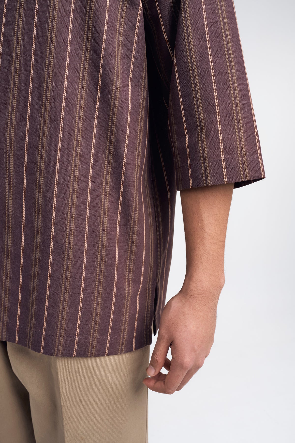 Palong Loose Fit Men Top Quarter - Dark Purple