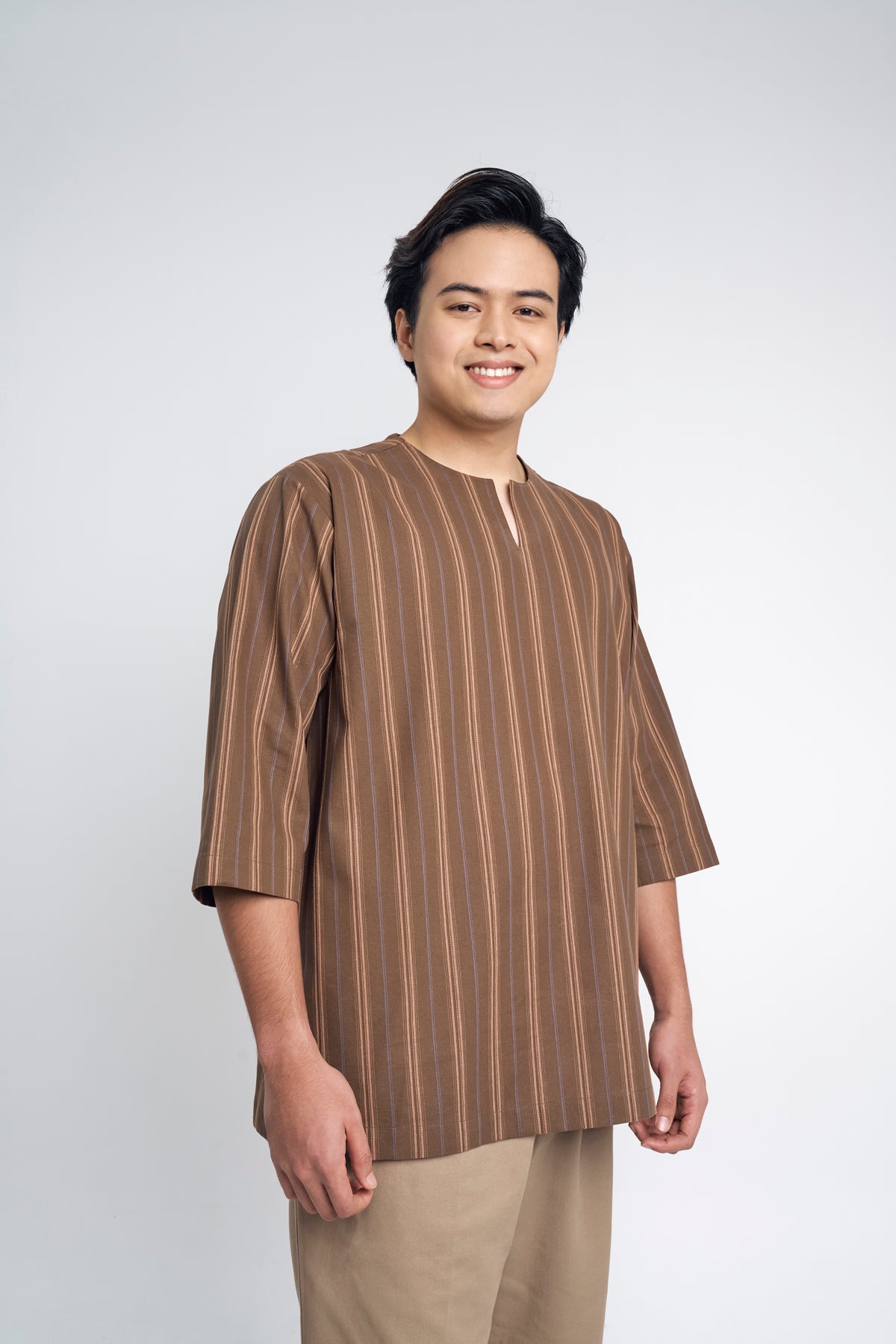 Palong Loose Fit Men Top Quarter - Walnut Brown