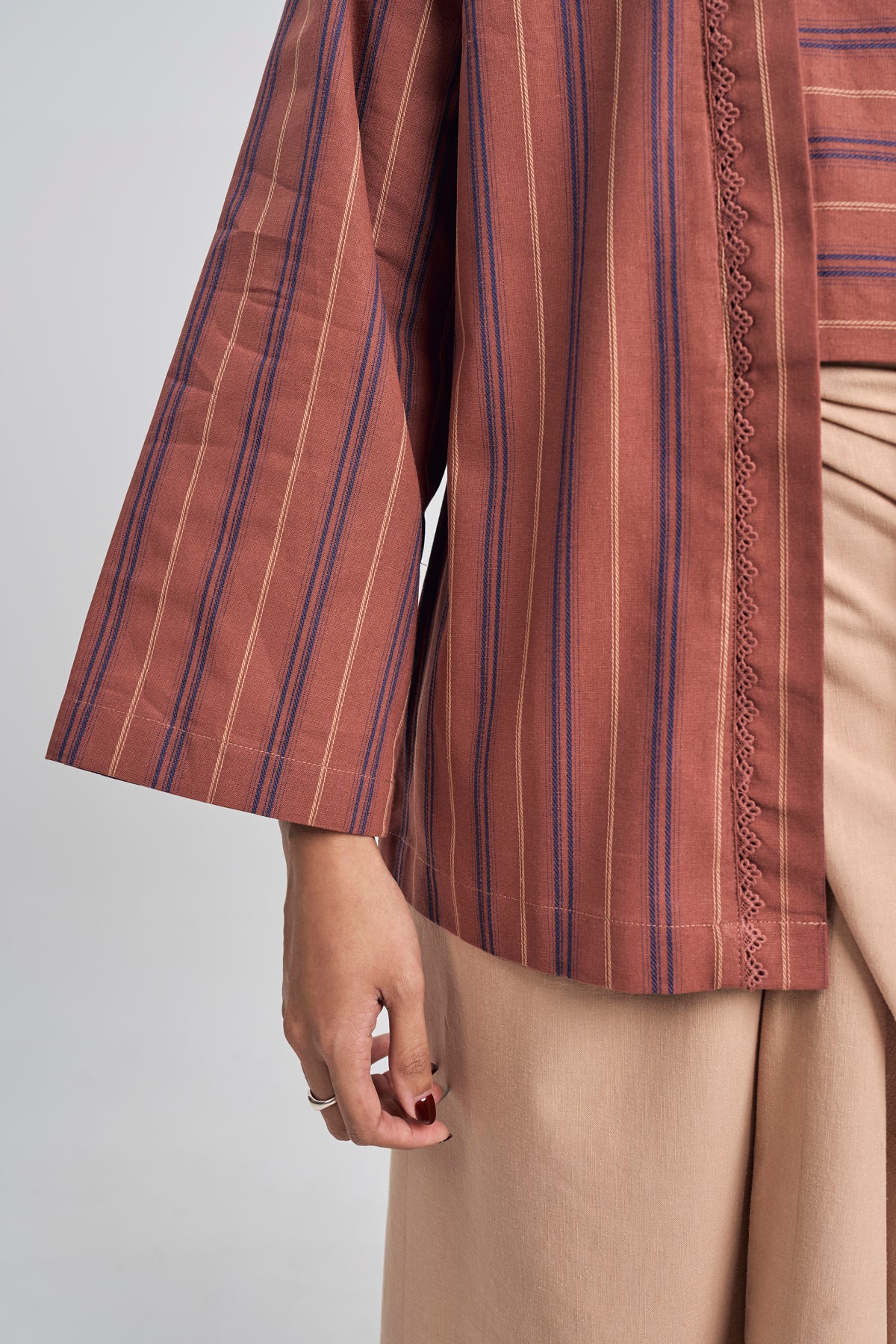 Palong Women Kebaya Pendek - Auburn Brown