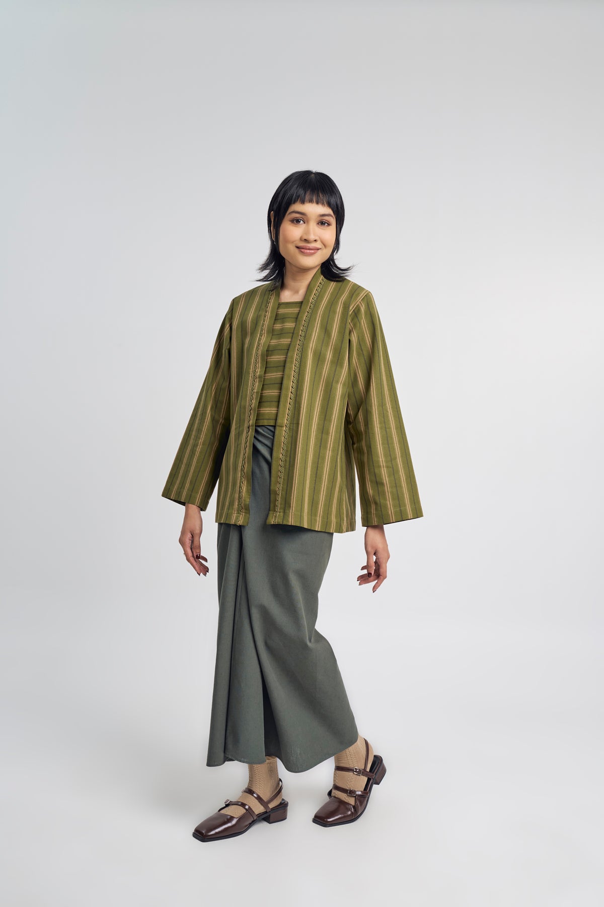 Palong Women Kebaya Pendek - Avocado Green