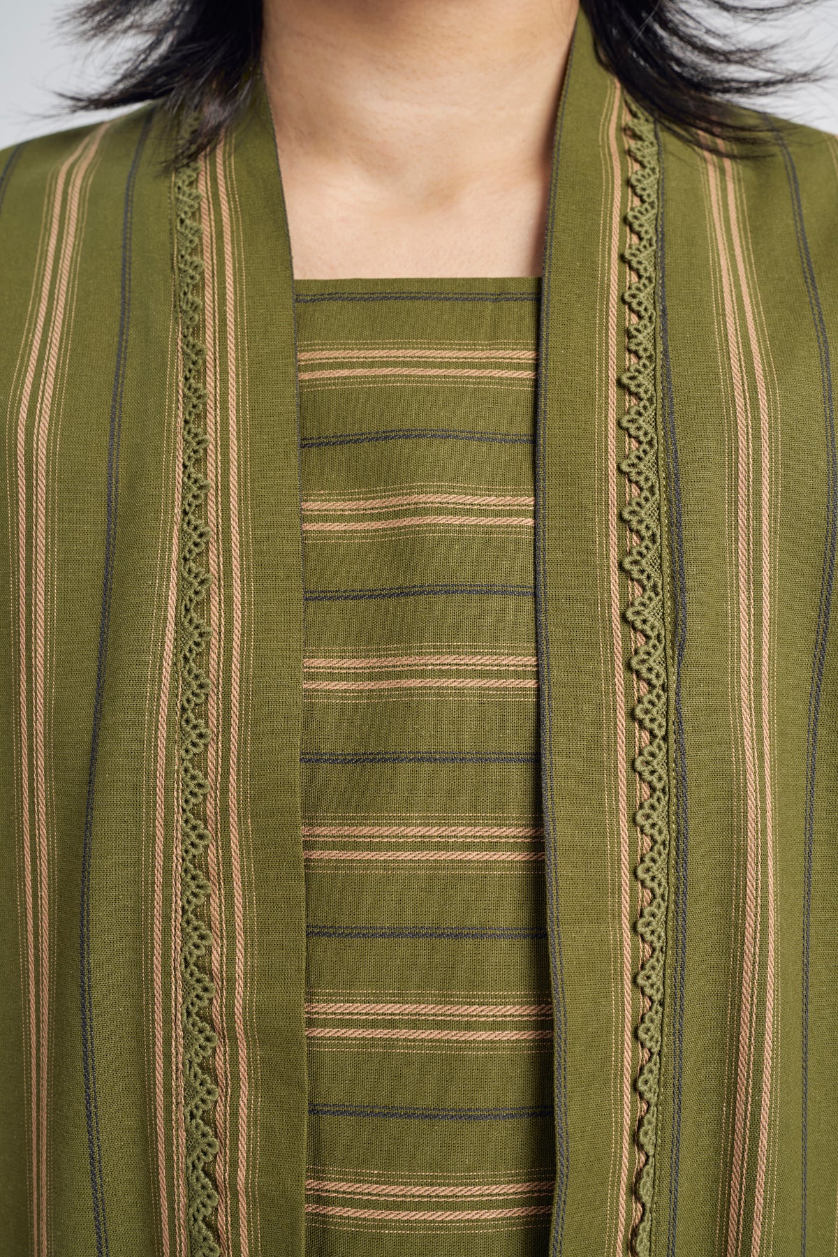 Palong Women Kebaya Pendek - Avocado Green