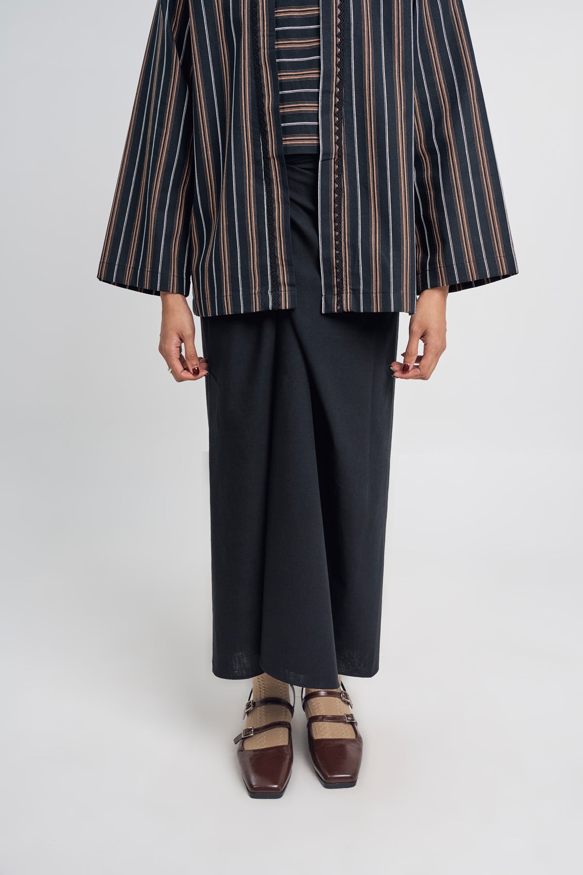 Palong Women Kebaya Pendek - Black