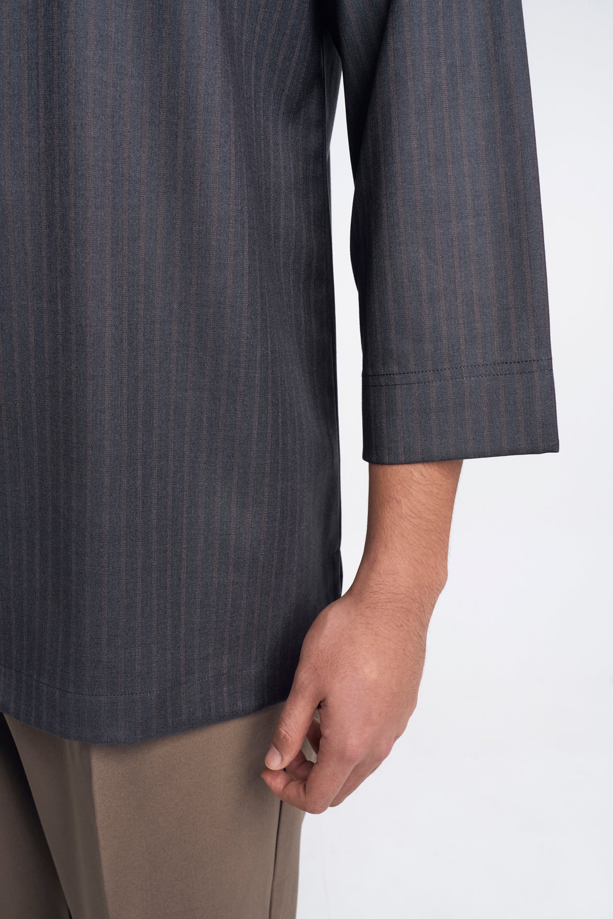 Pasak Modern Fit Top Quarter Sleeves - Deep Grey