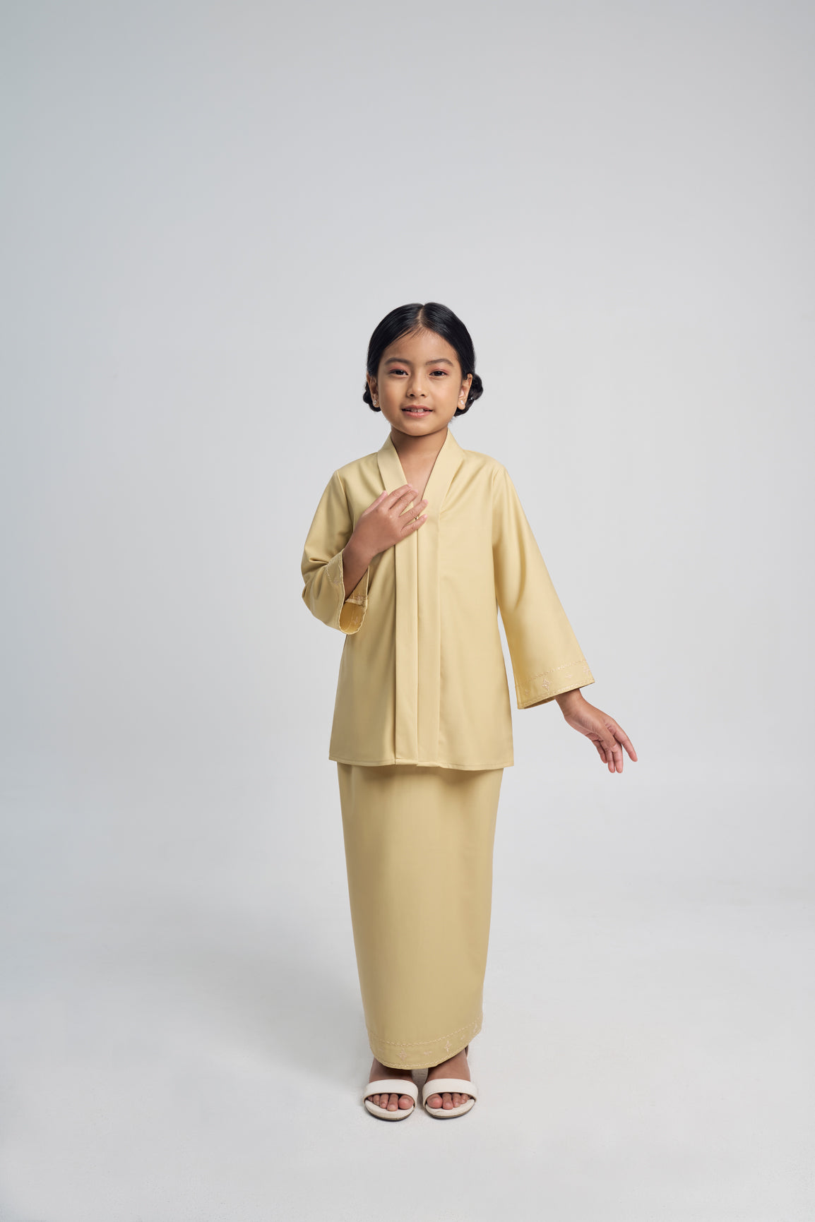 Patawali Girl Kebaya - Buttermilk