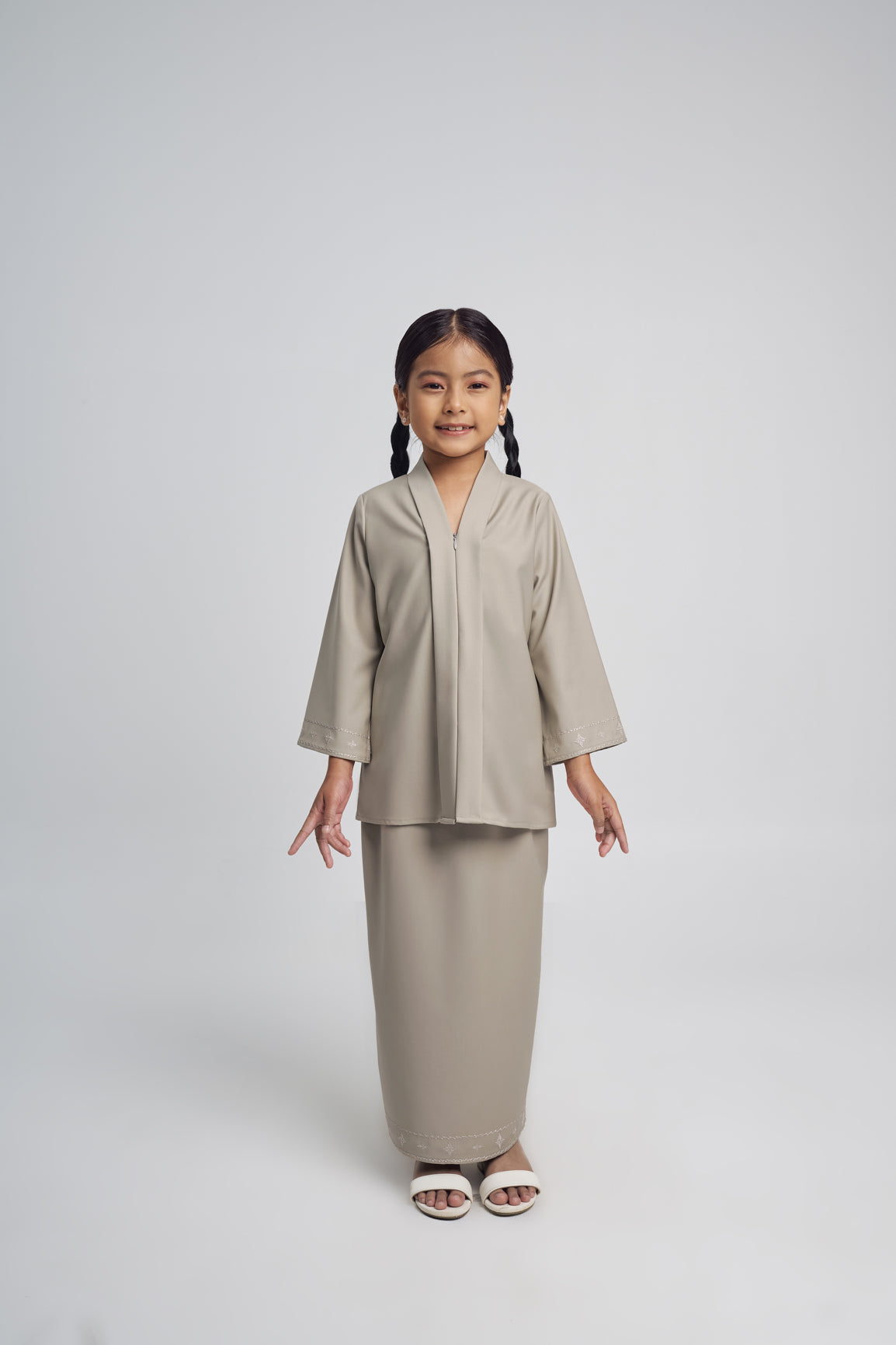 Patawali Girl Kebaya - Light Khaki