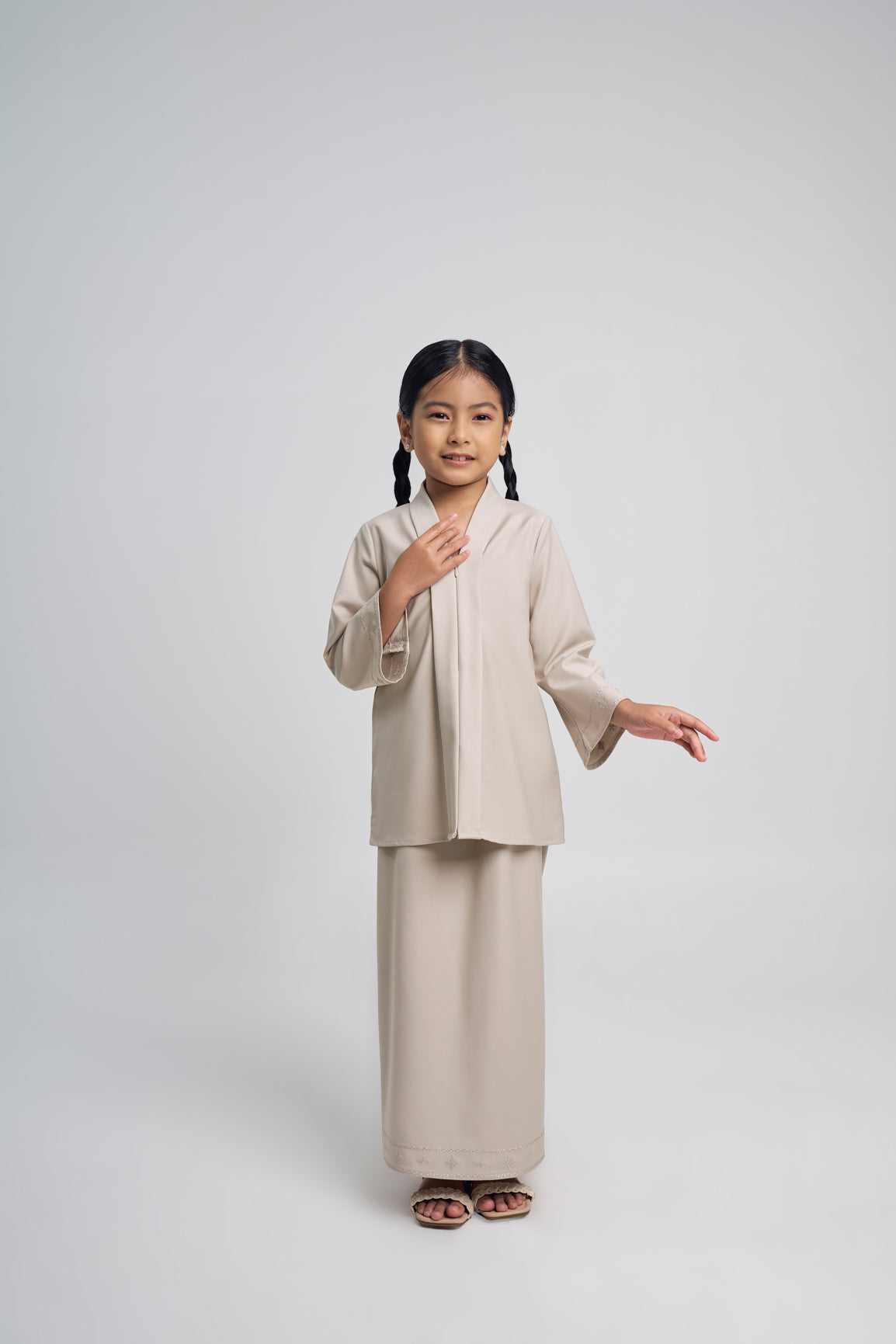 Patawali Girl Kebaya - Light Taupe