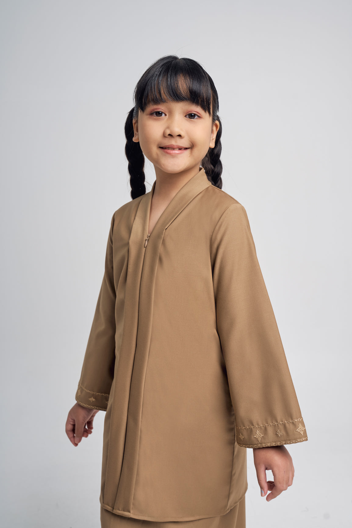 Patawali Girl Kebaya - Hazel Brown