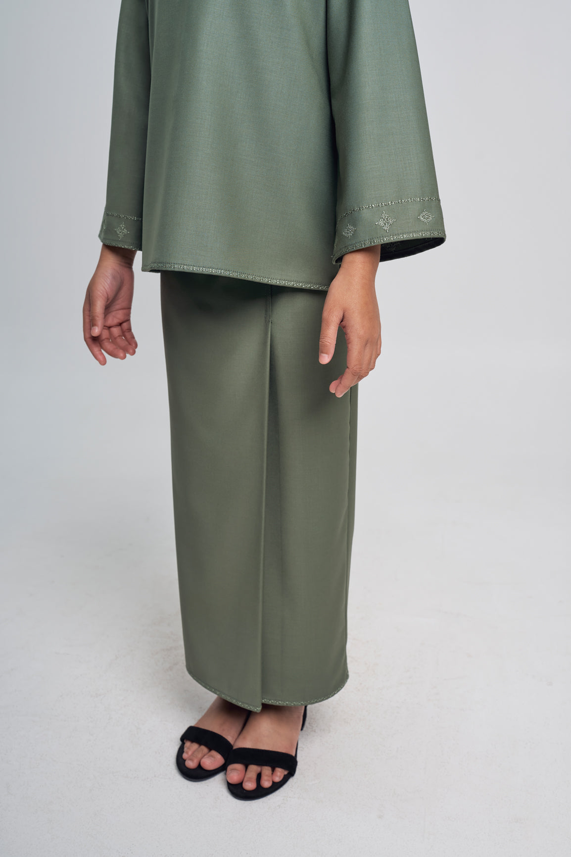 Patawali Girls Baju Kurung - Pickle Green