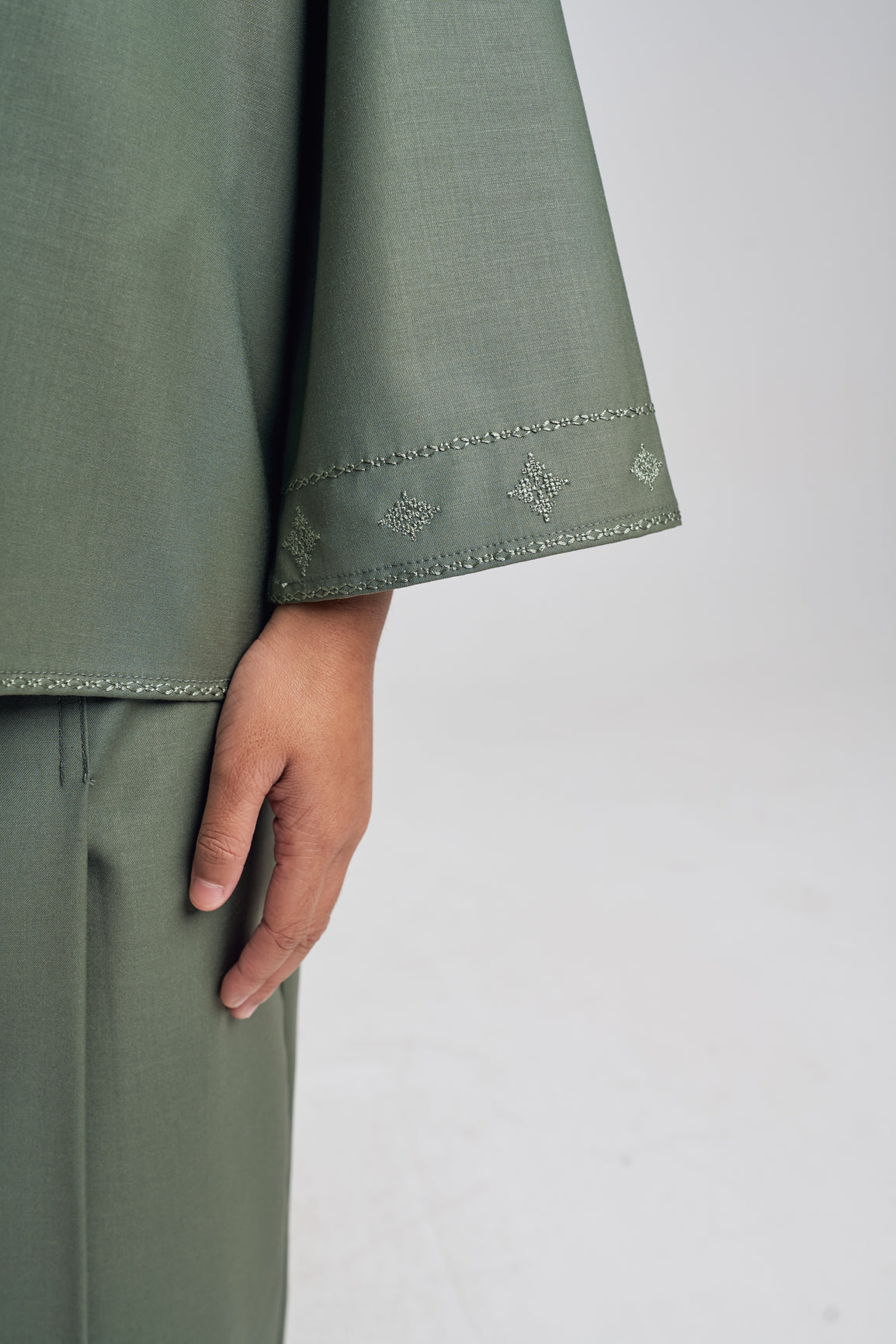 Patawali Girls Baju Kurung - Pickle Green