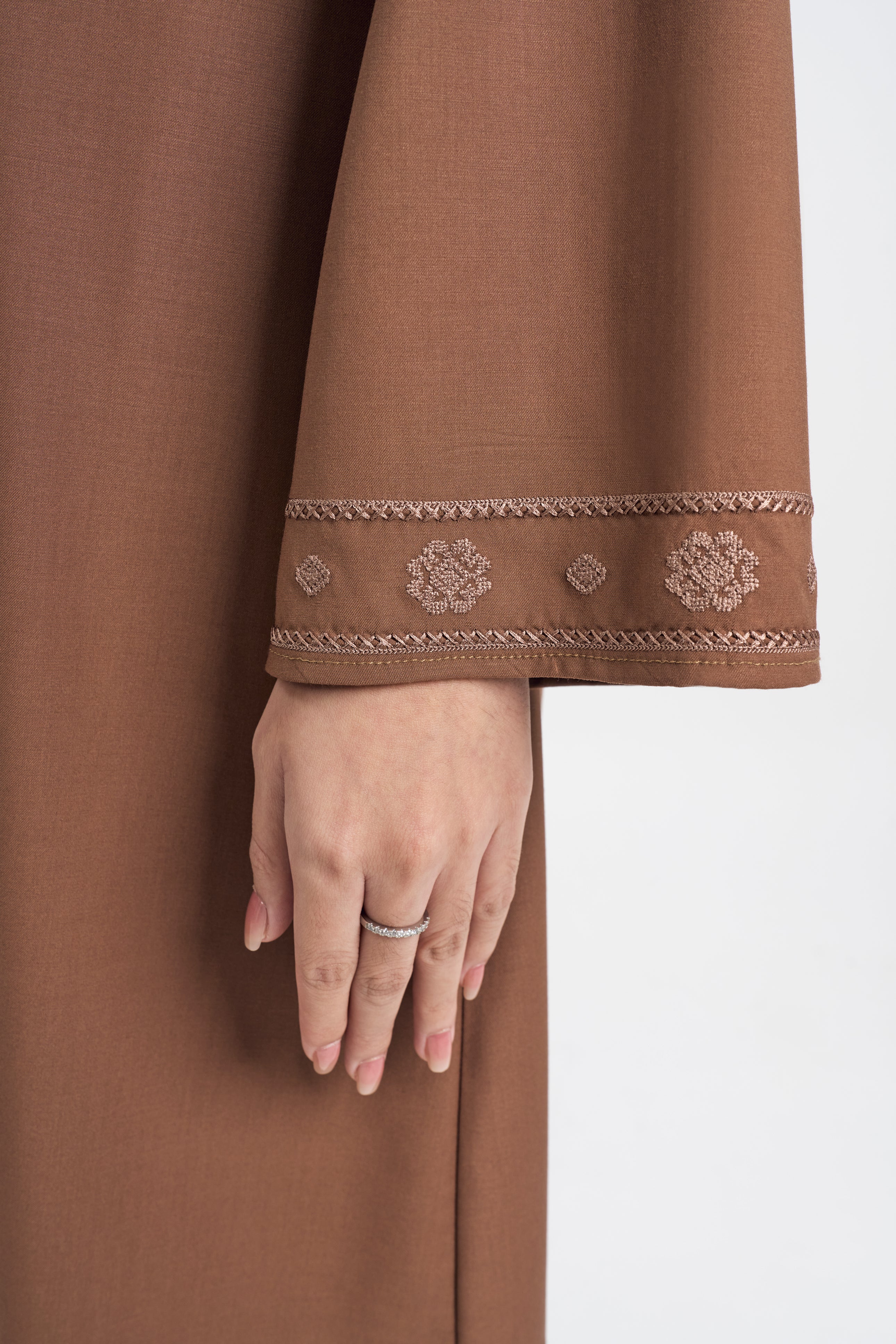 Patawali Baju Kebaya - Coffee Brown