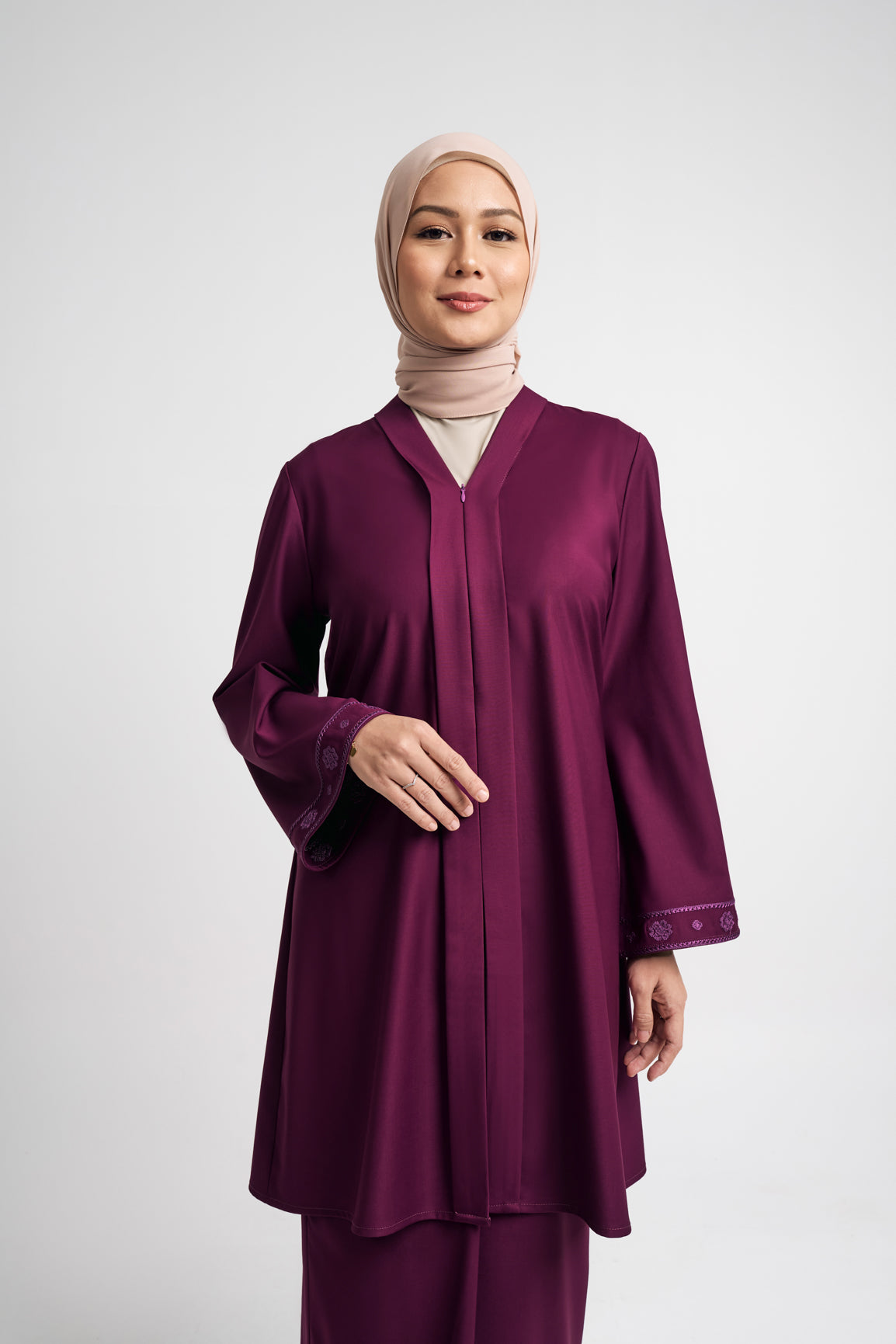 Patawali Baju Kebaya - Purple Manggis