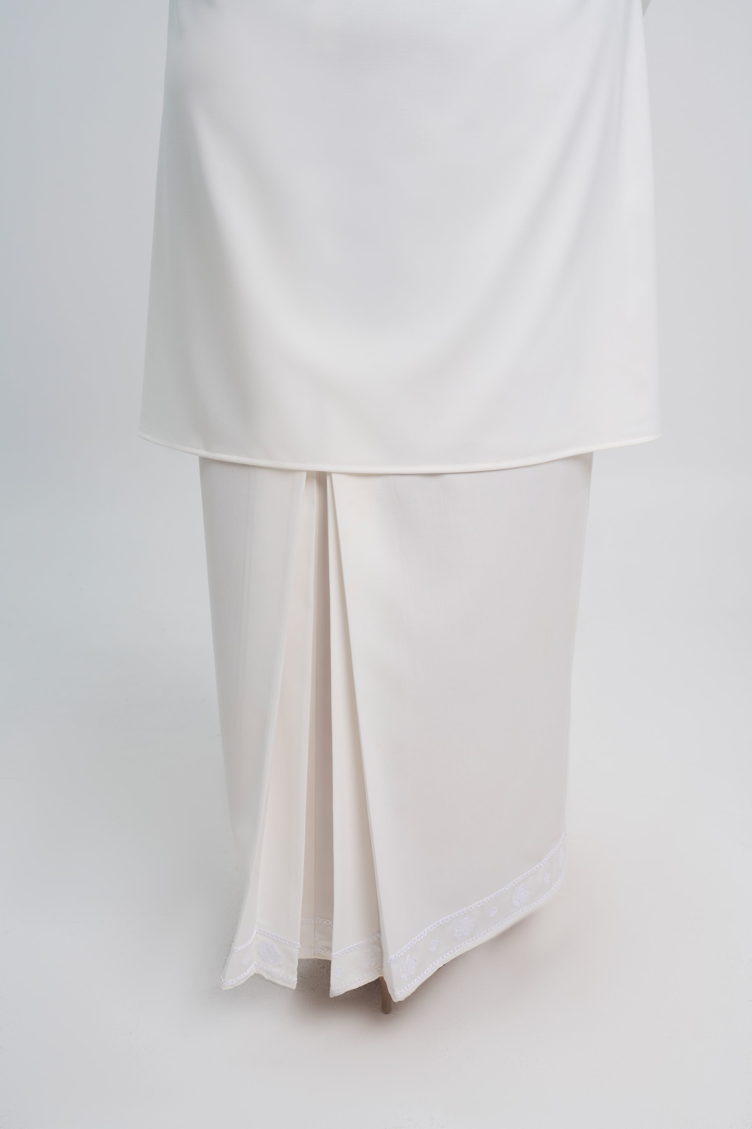 Patawali Baju Kebaya - Antique White