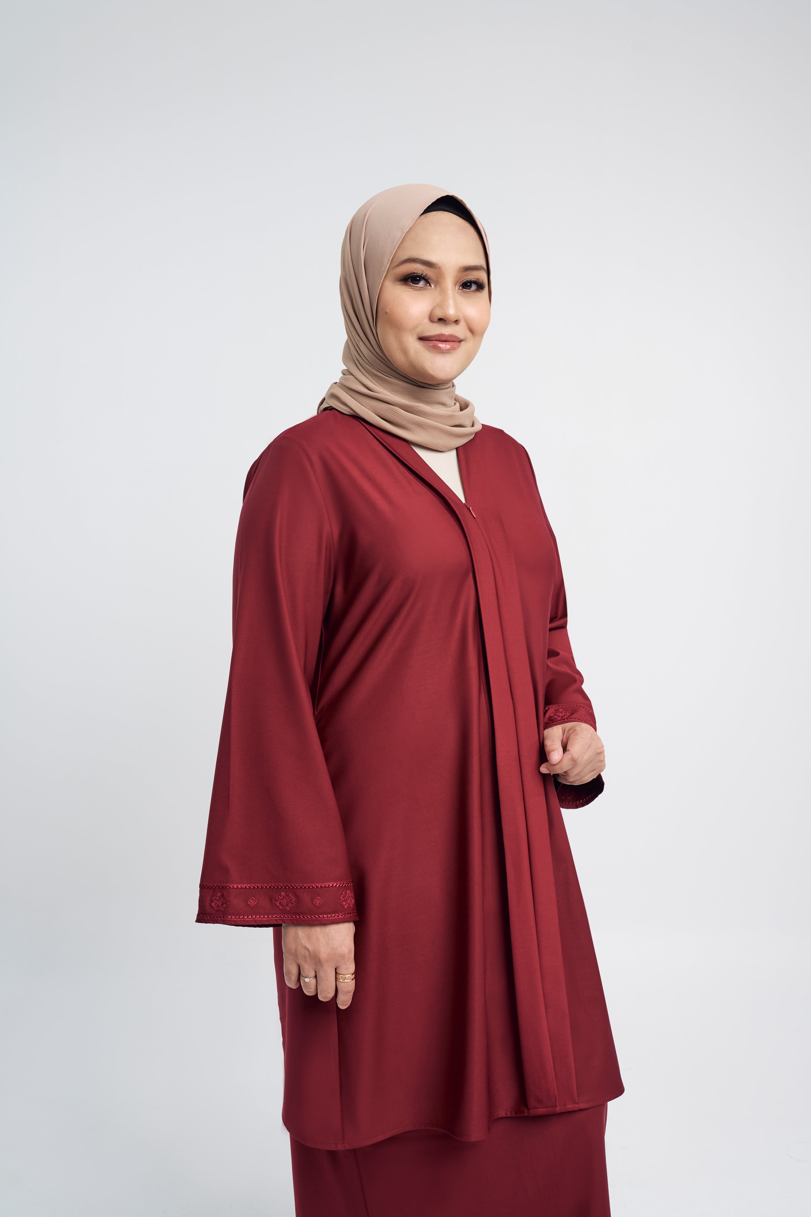 Patawali Baju Kebaya - Mahogany Red
