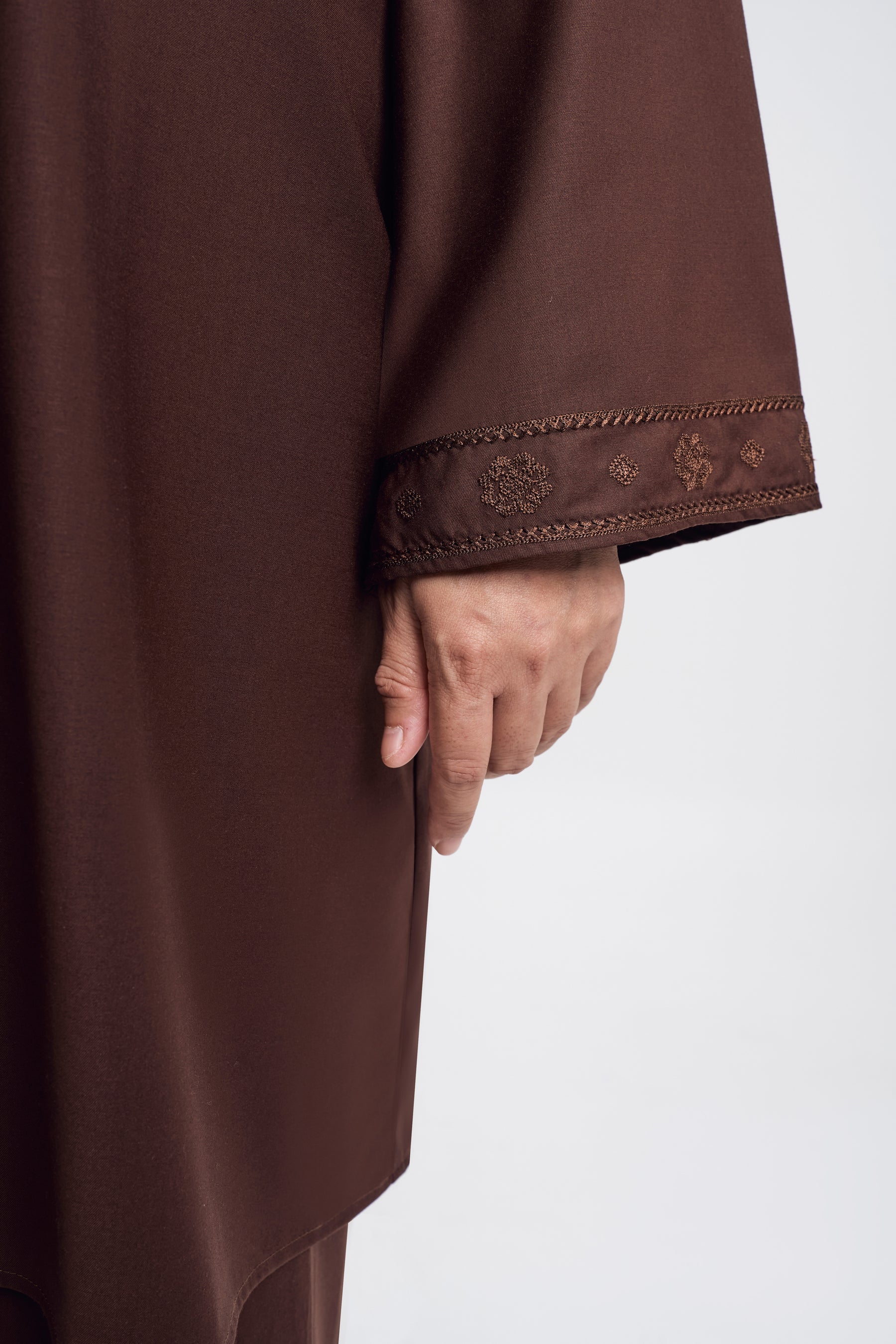 Patawali Baju Kebaya - Dark Brown