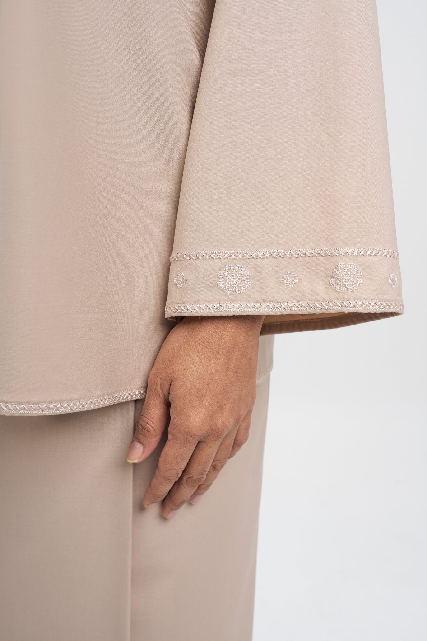 Patawali Baju Kurung - Beige