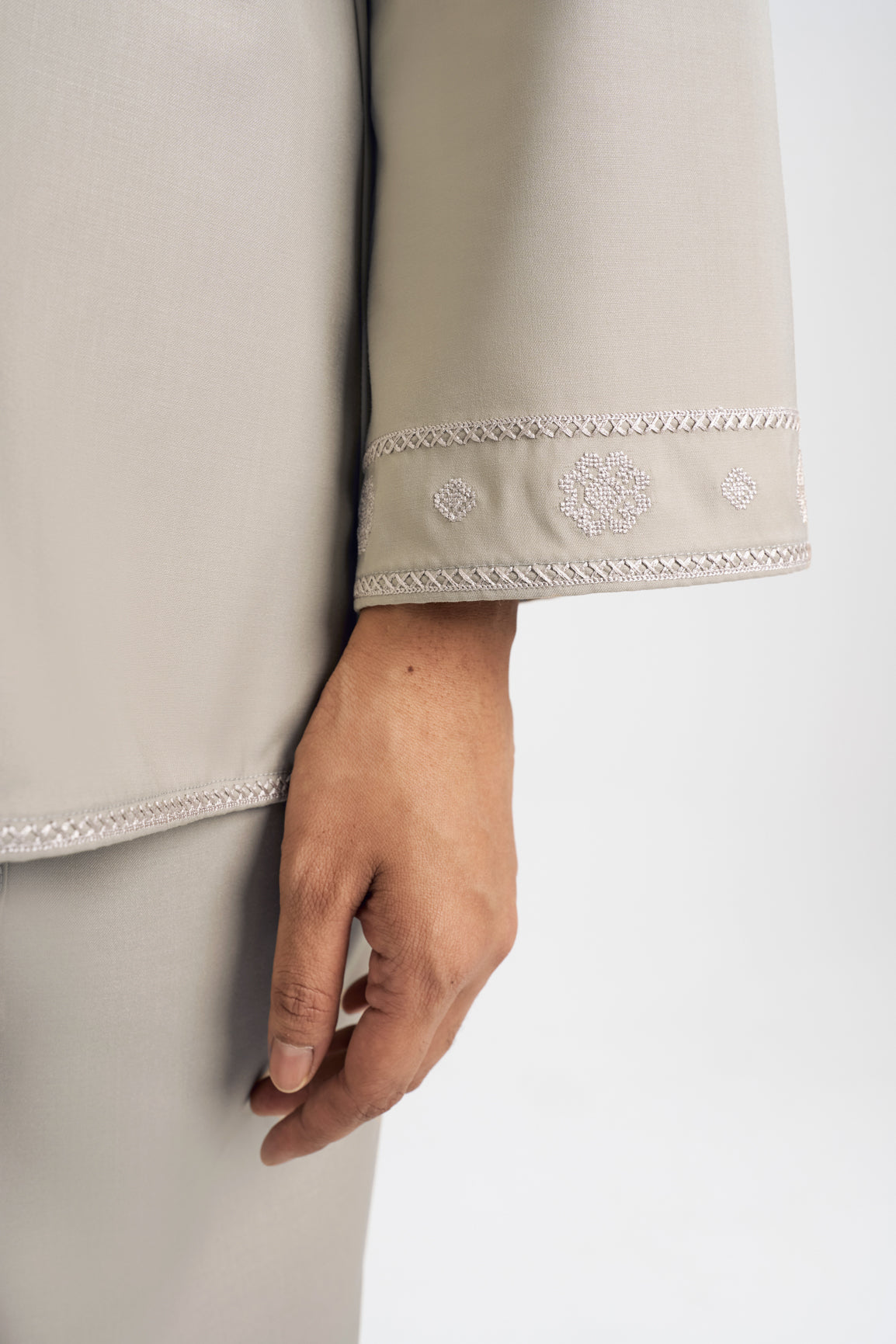 Patawali Baju Kurung - Light Khaki