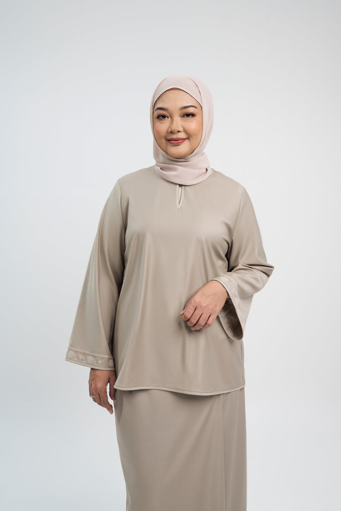 Patawali Baju Kurung - Light Olive