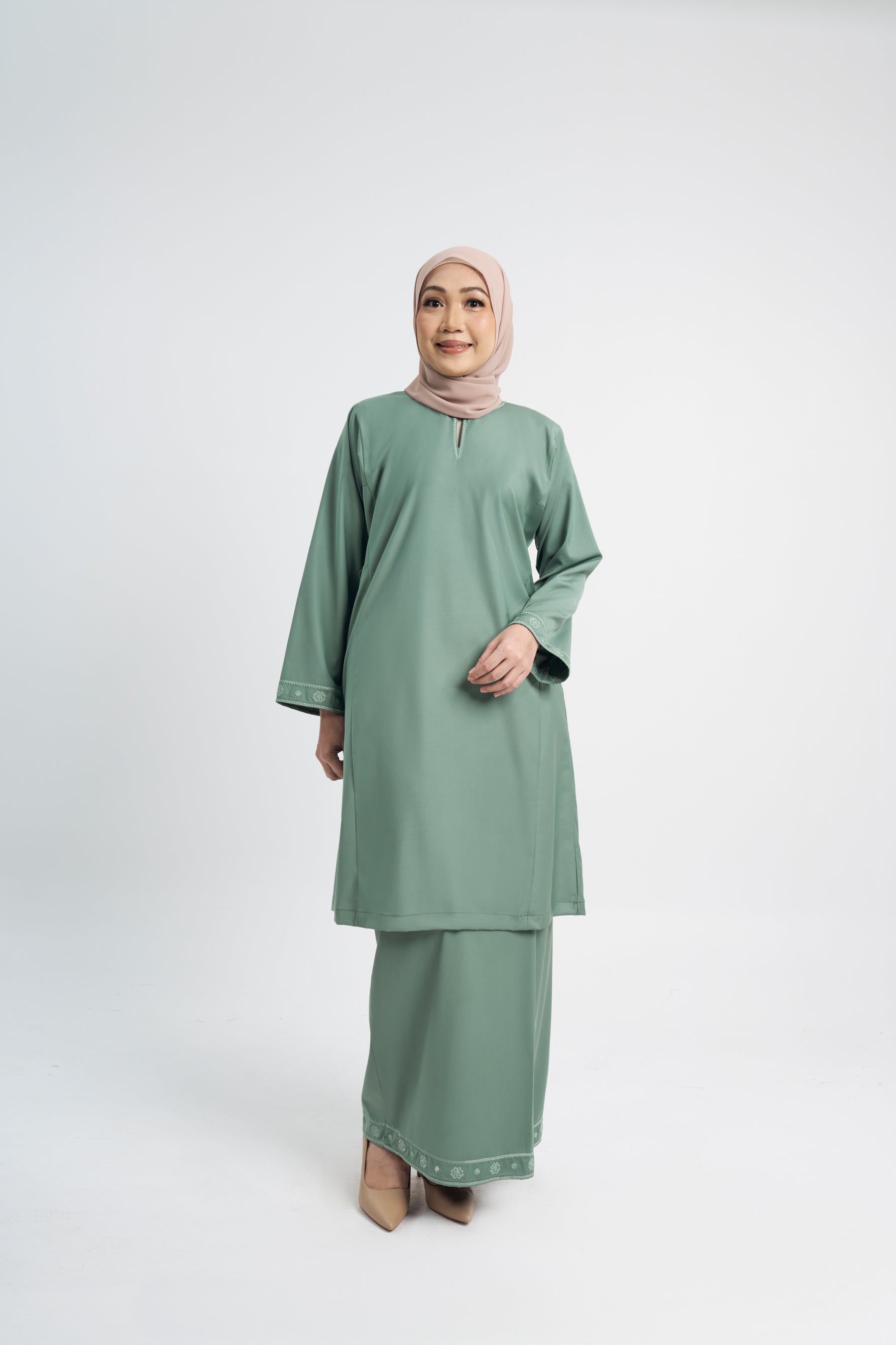Patawali Baju Kurung Riau - Grass Green