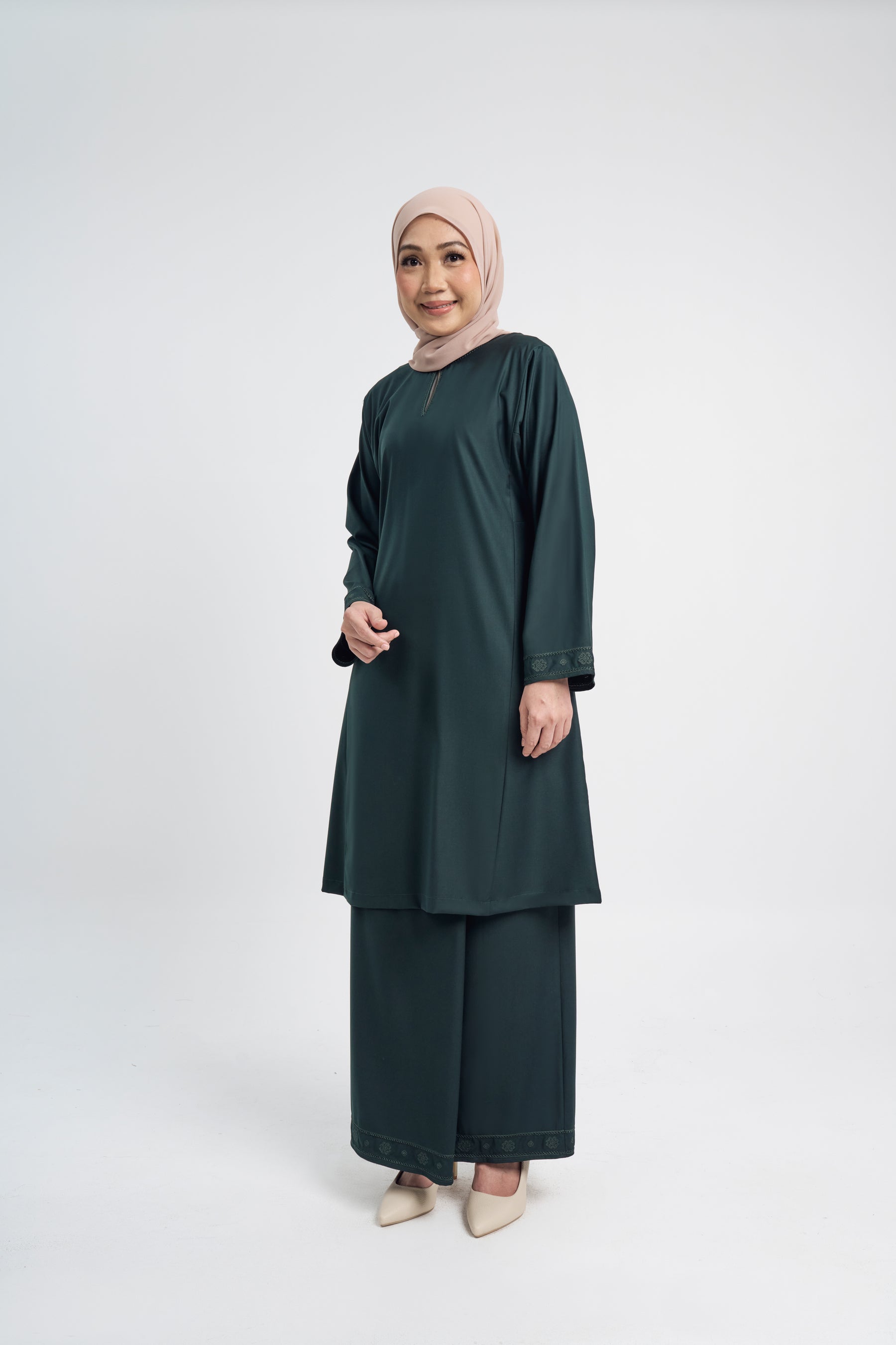 Patawali Baju Kurung Riau - Deep Green