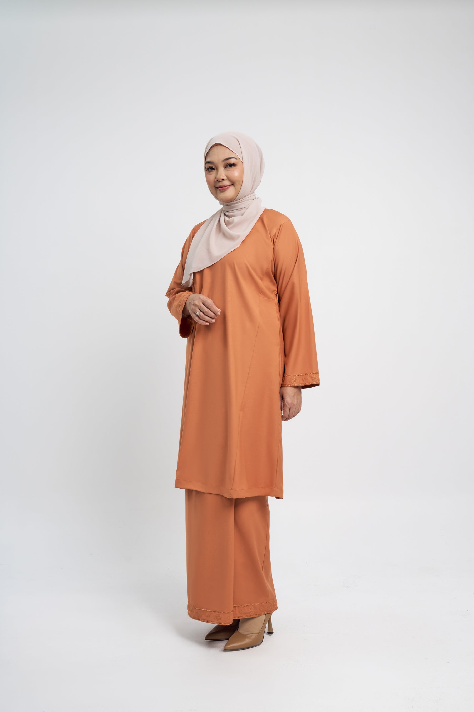Patawali Baju Kurung Riau - Apricot
