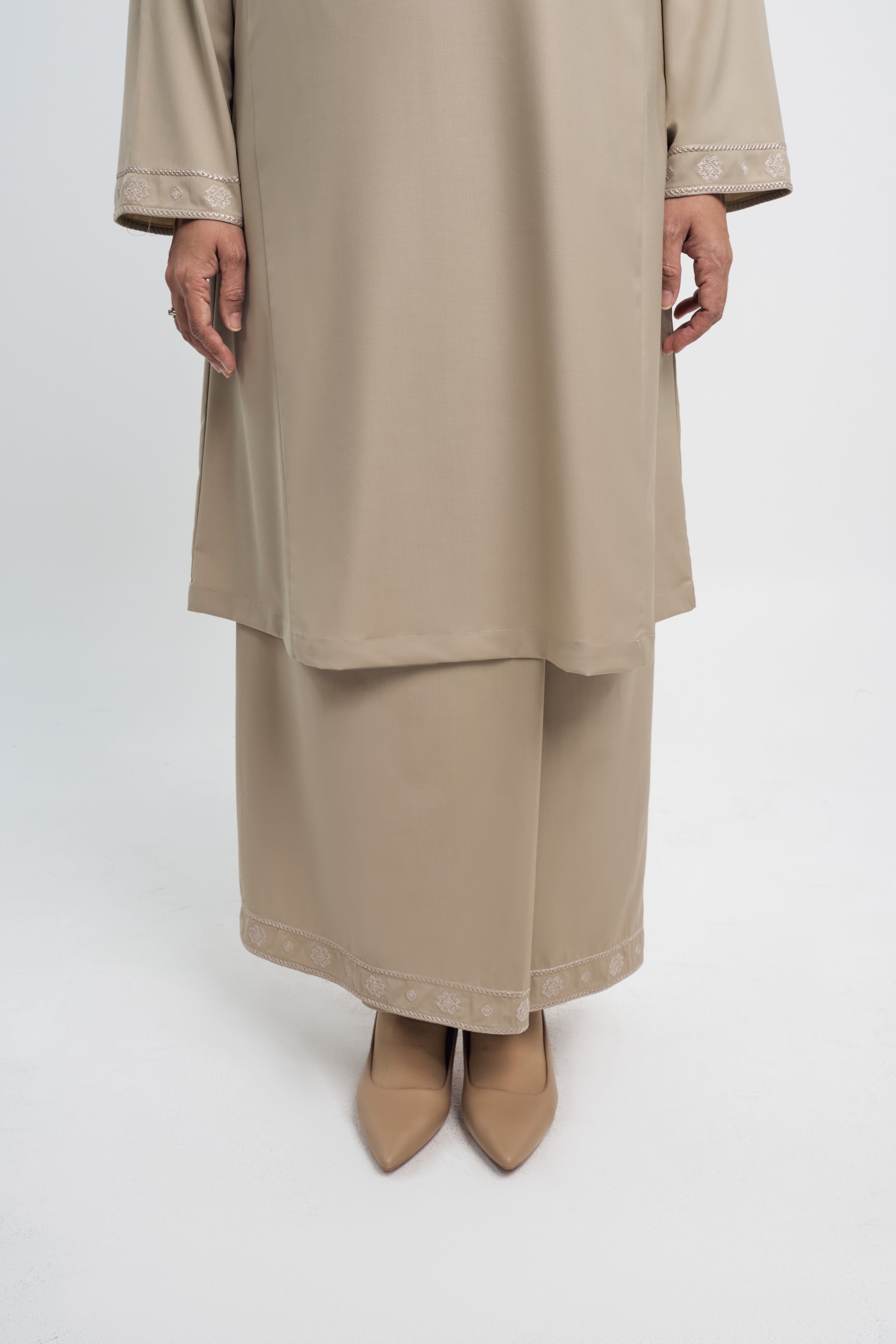 Patawali Baju Kurung Riau - Light Khaki