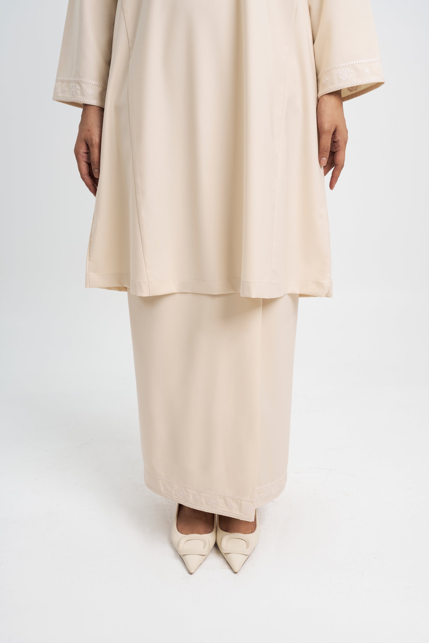 Patawali Baju Kurung Riau - Ecru Beige