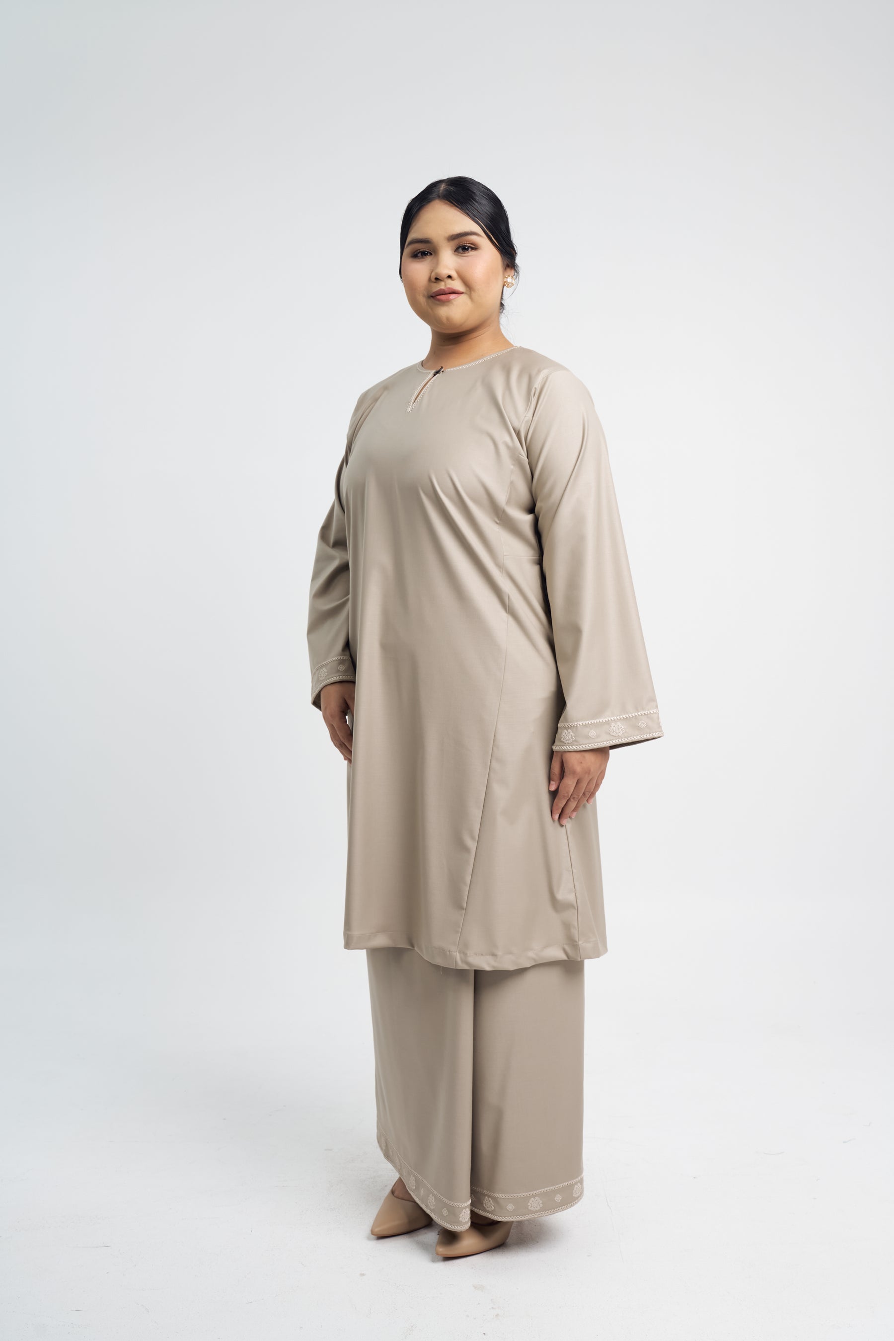 Patawali Baju Kurung Riau - Light Olive