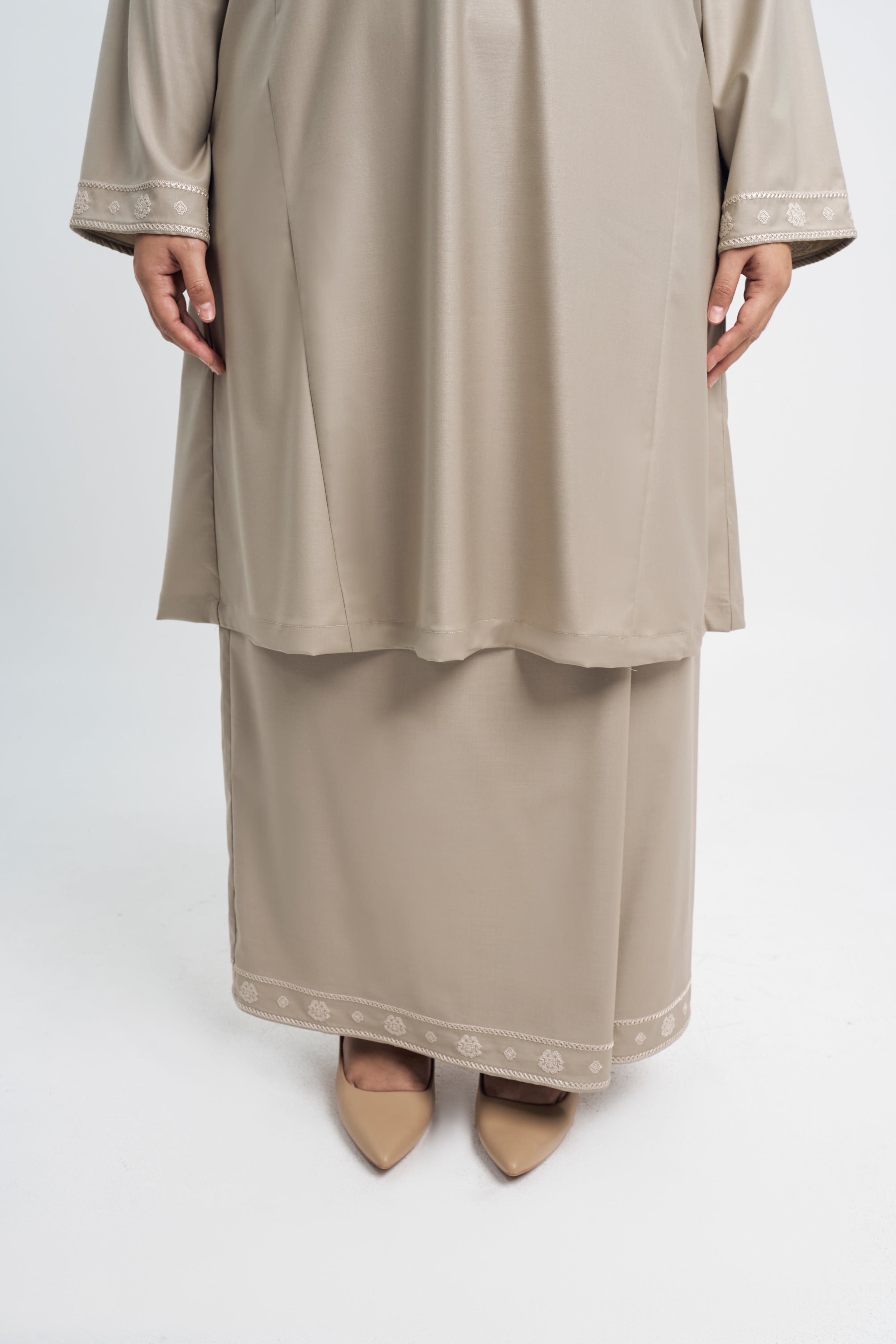 Patawali Baju Kurung Riau - Light Olive
