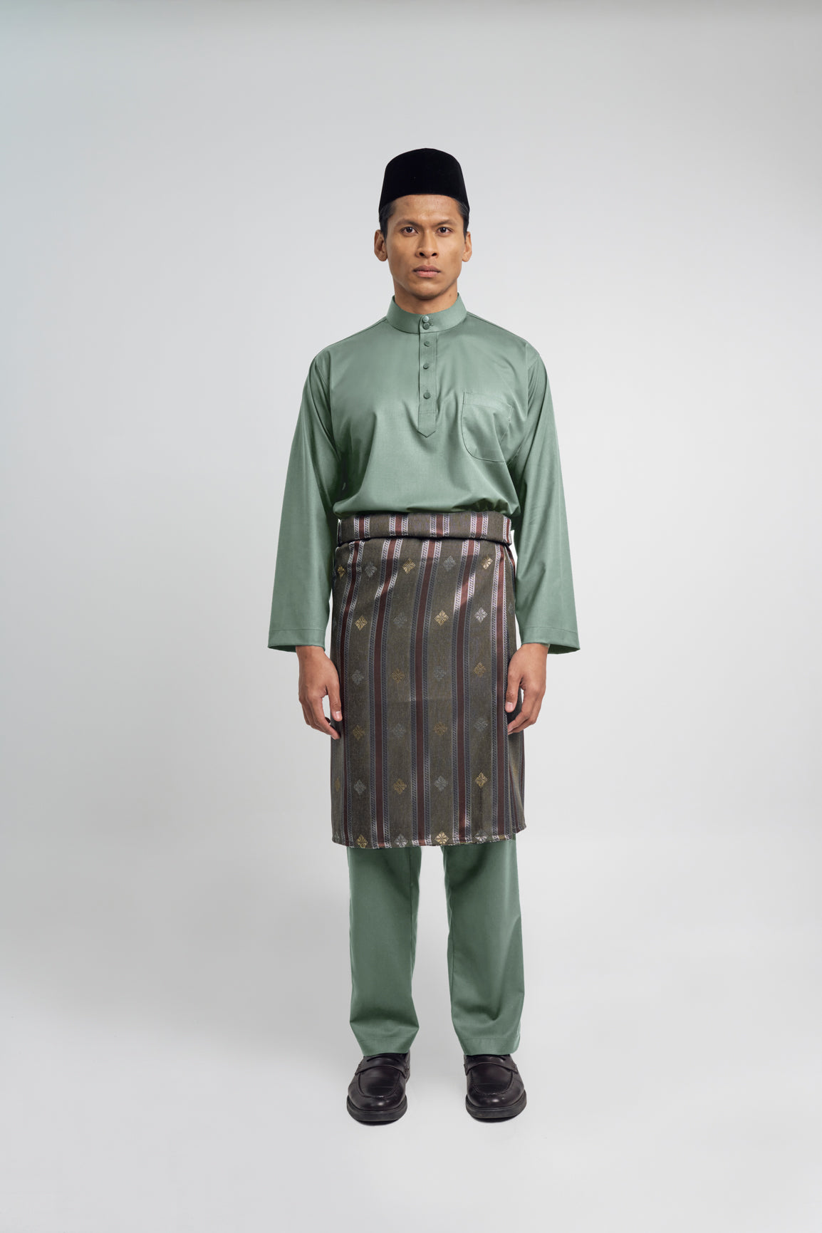 Patawali Classic Fit Baju Melayu Cekak Musang - Grass Green