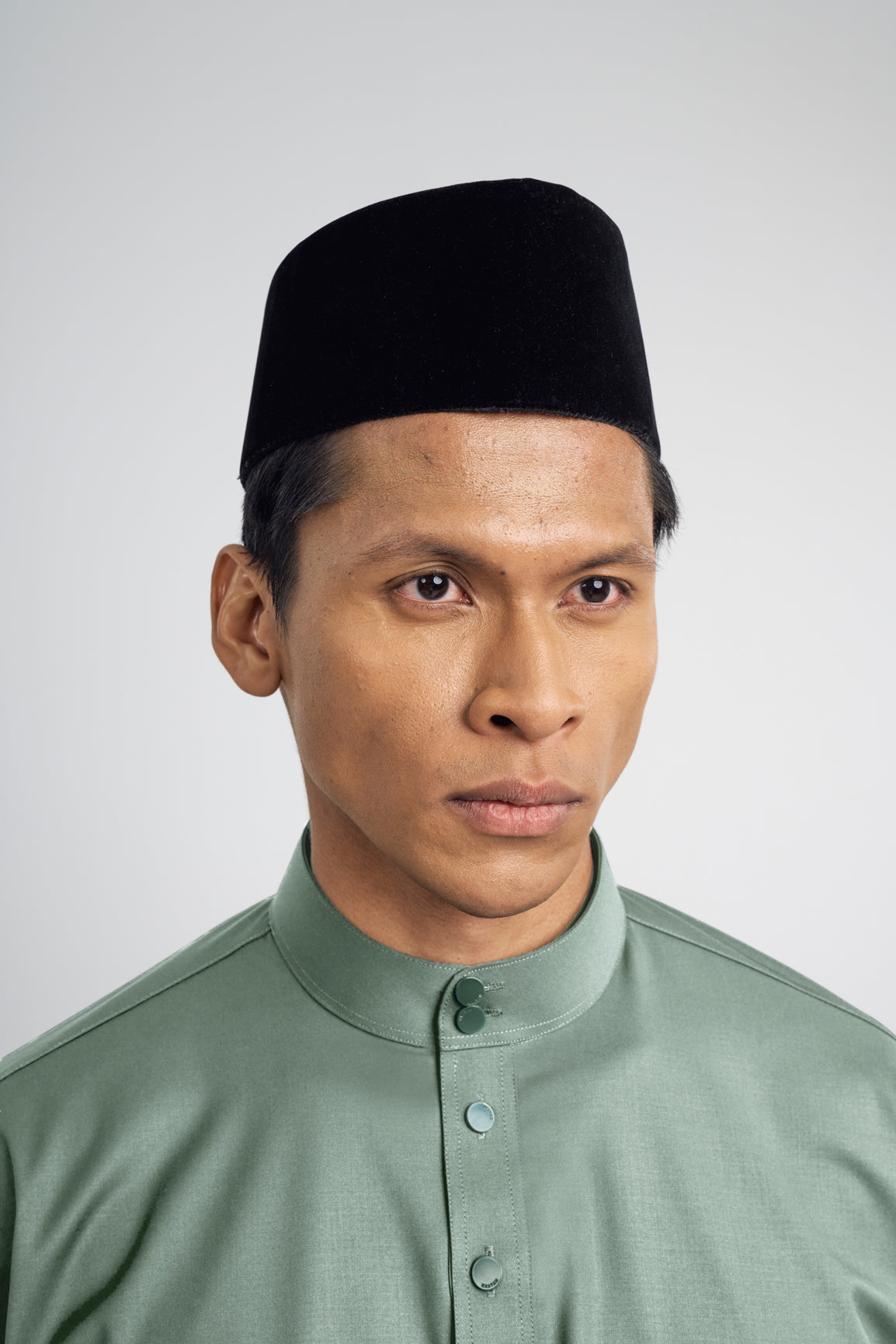 Patawali Classic Fit Baju Melayu Cekak Musang - Grass Green
