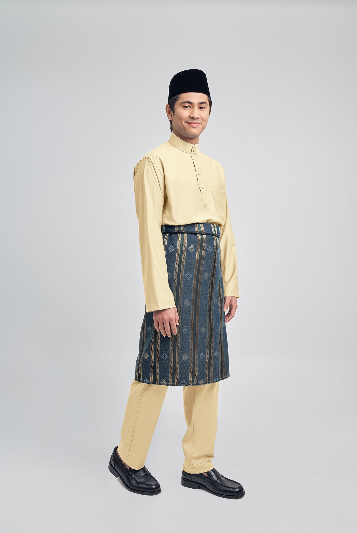 Patawali Classic Fit Baju Melayu Cekak Musang - Kuning Langsat
