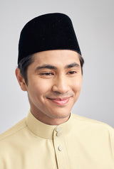 Patawali Classic Fit Baju Melayu Cekak Musang - Kuning Langsat