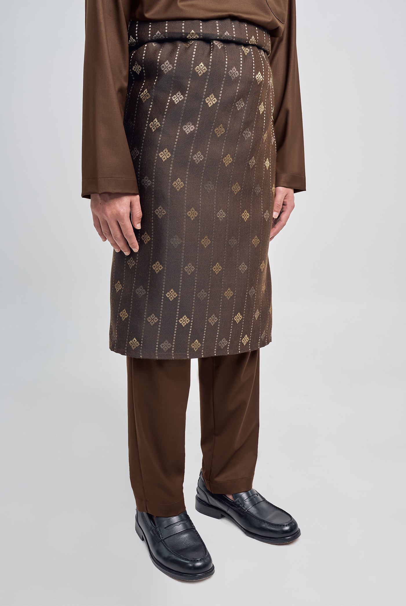 Patawali Classic Fit Baju Melayu Cekak Musang - Coffee Brown