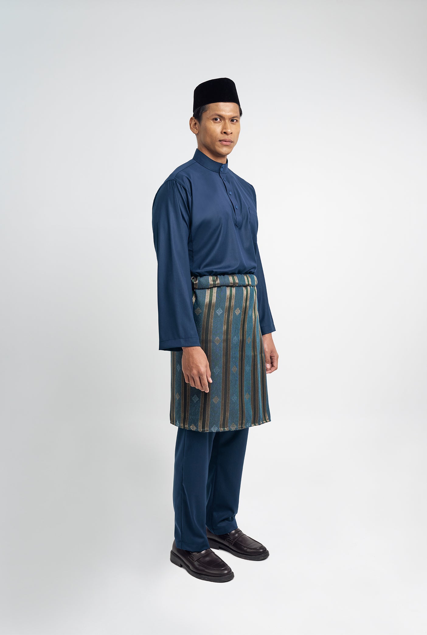 Patawali Classic Fit Baju Melayu Cekak Musang - Royal Blue