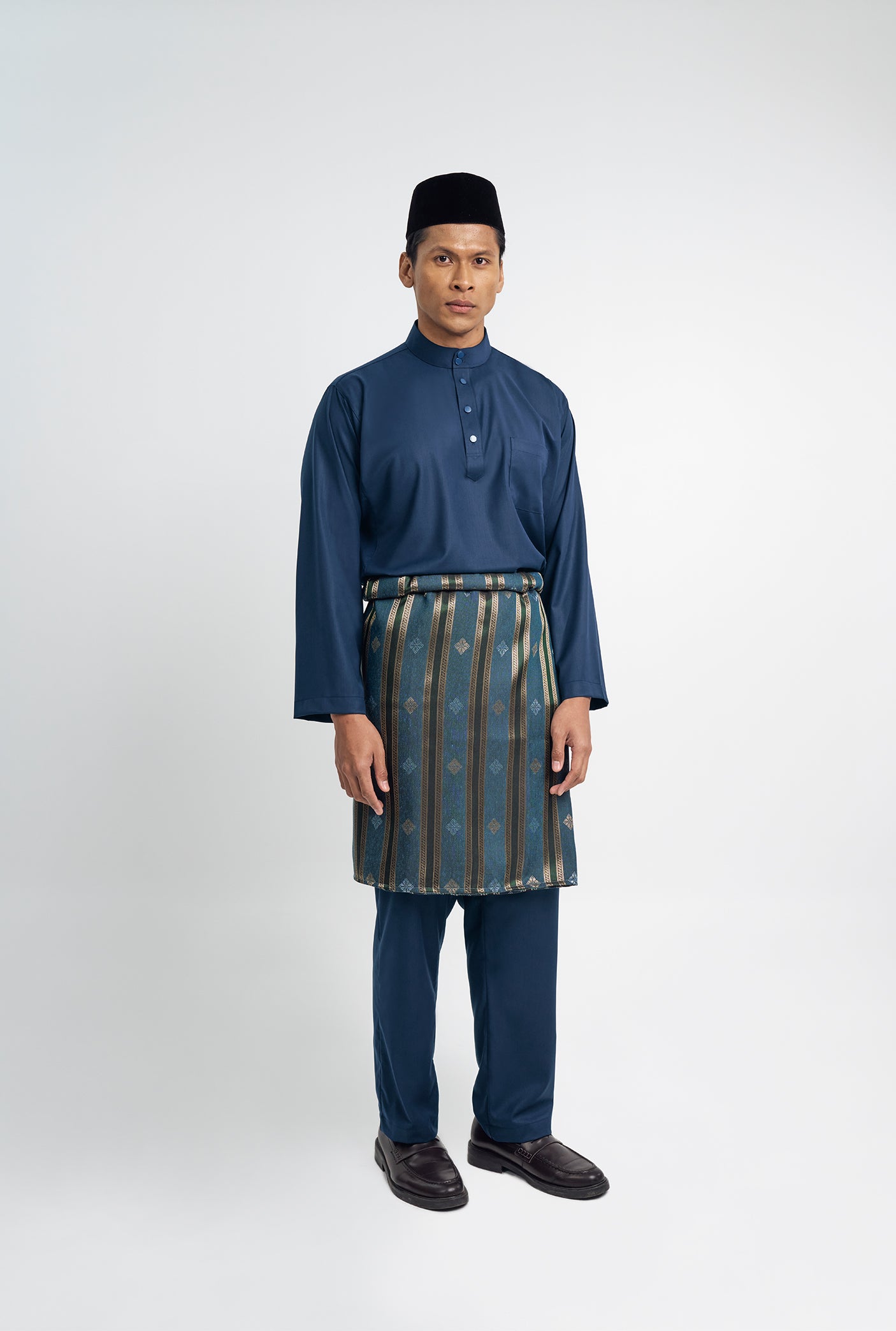 Patawali Classic Fit Baju Melayu Cekak Musang - Royal Blue