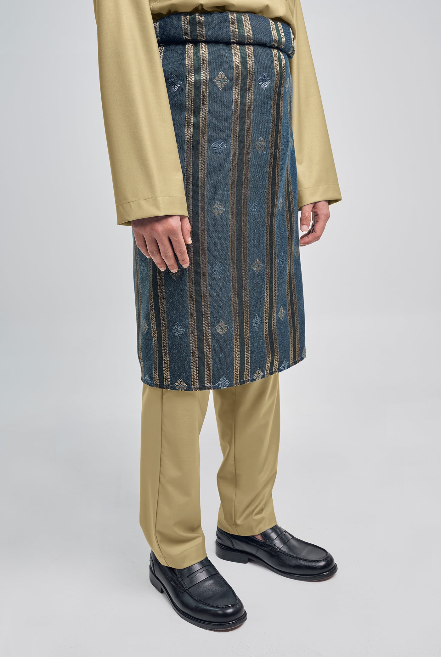 Patawali Classic Fit Baju Melayu Cekak Musang - Buttermilk