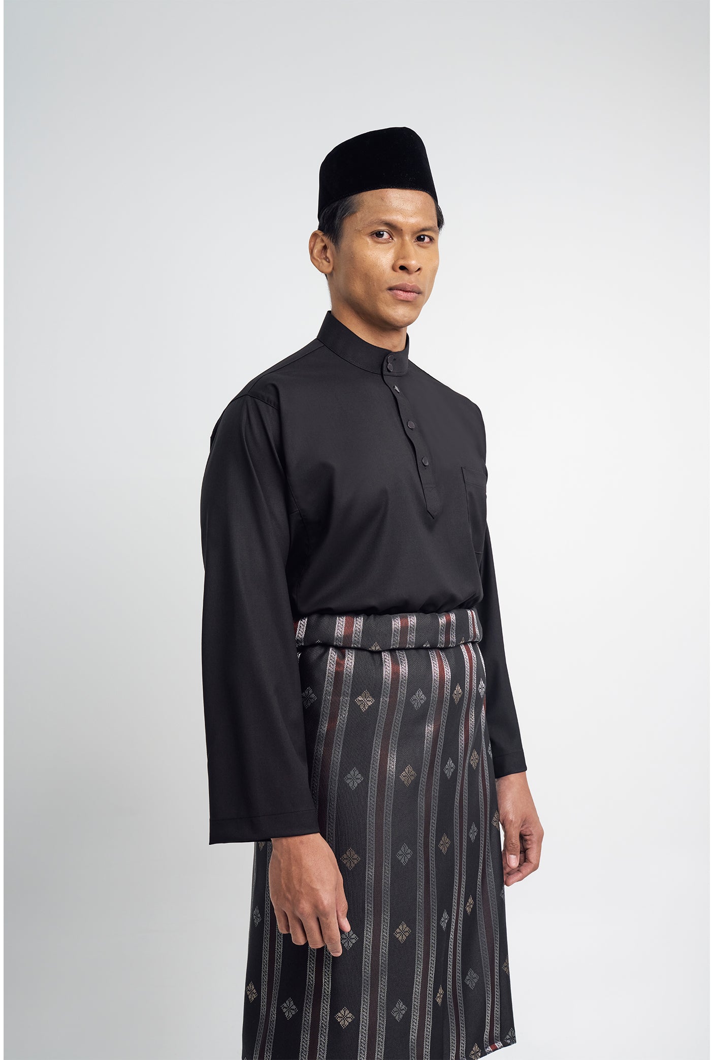 Patawali Classic Fit Baju Melayu Cekak Musang - Opal Black