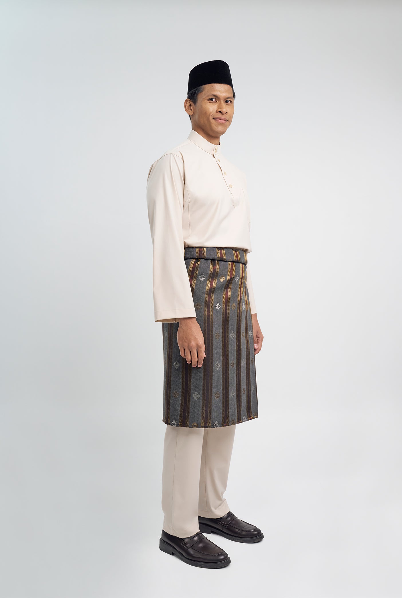 Patawali Classic Fit Baju Melayu Cekak Musang - Ecru Beige