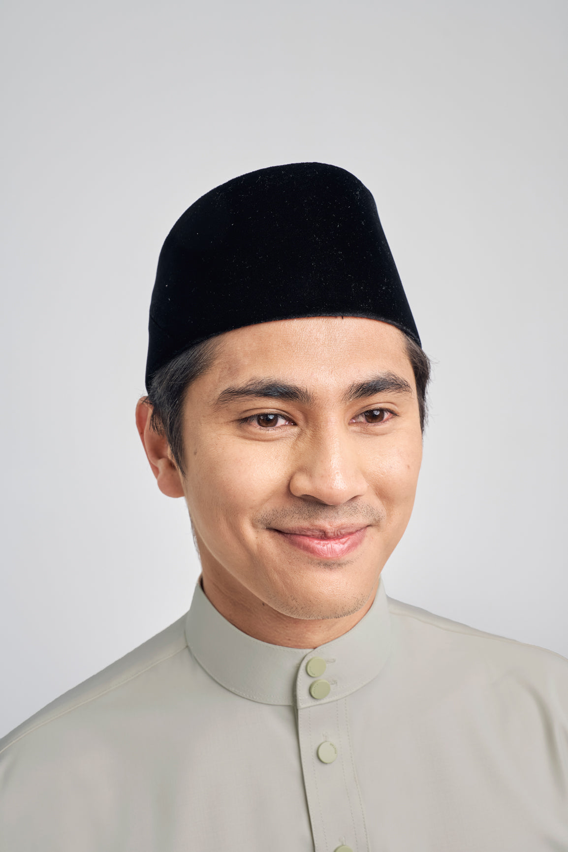 Patawali Classic Fit Baju Melayu Cekak Musang - Light Olive