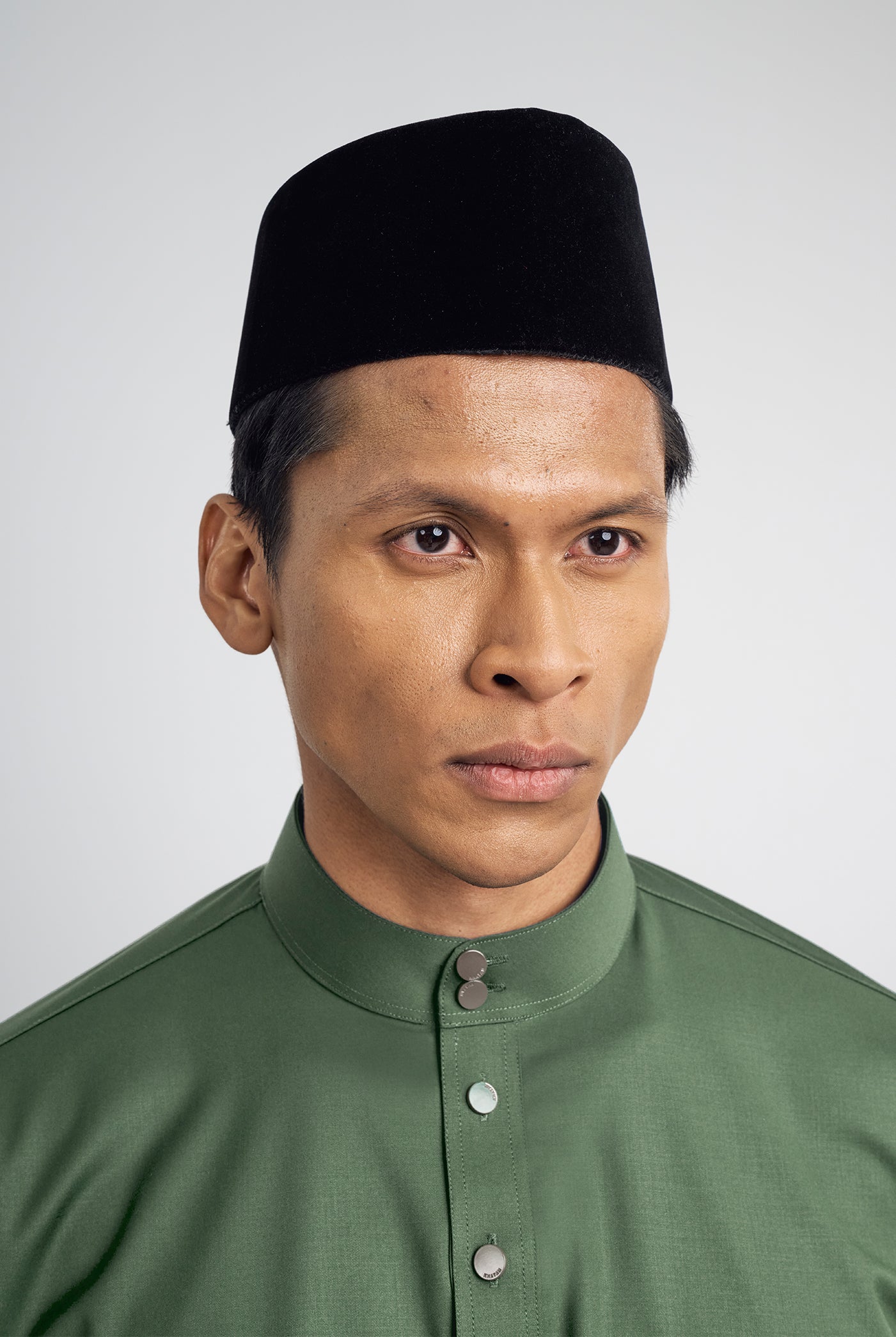 Patawali Classic Fit Baju Melayu Cekak Musang - Pickle Green