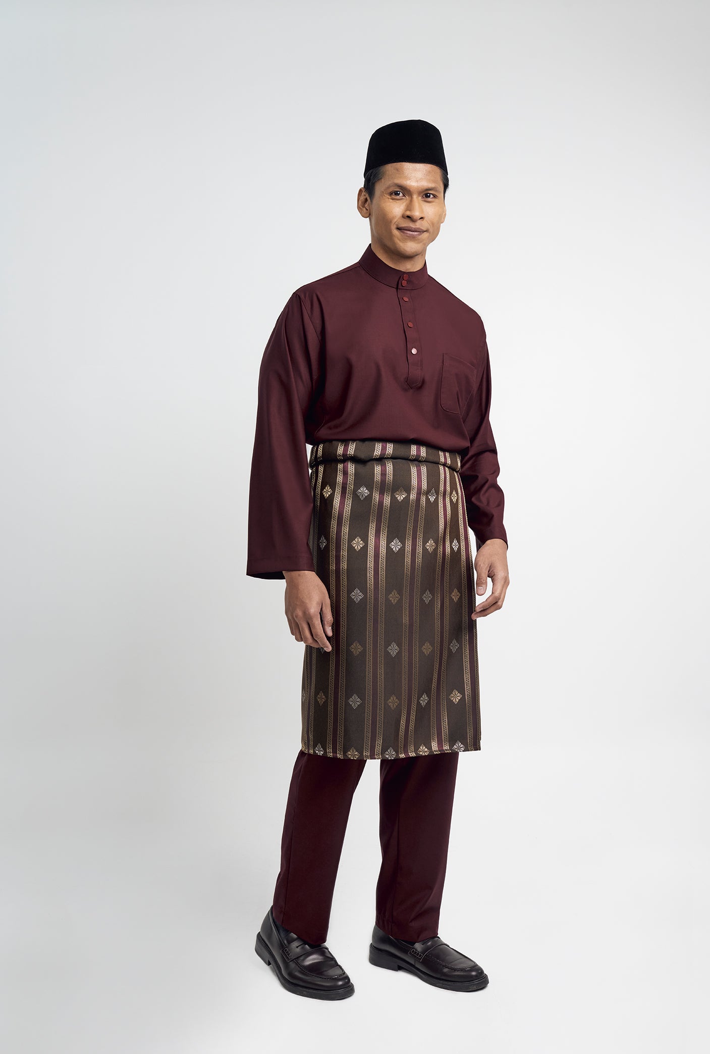 Patawali Classic Fit Baju Melayu Cekak Musang - Burgundy Red