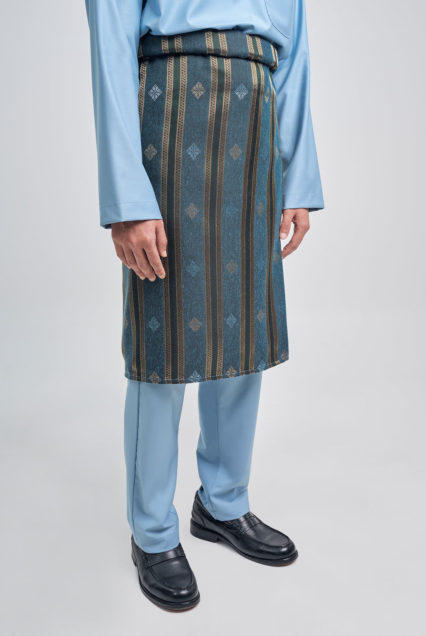 Patawali Classic Fit Baju Melayu Cekak Musang - Light Blue