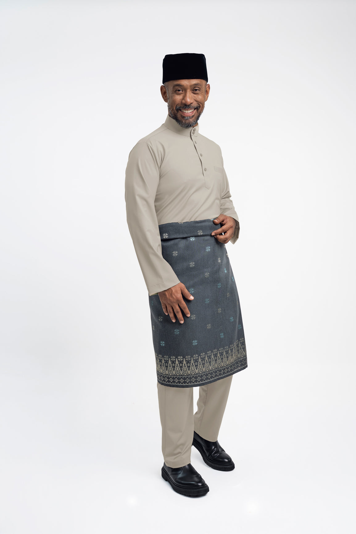 Patawali Modern Fit Baju Melayu Cekak Musang - Light Khaki