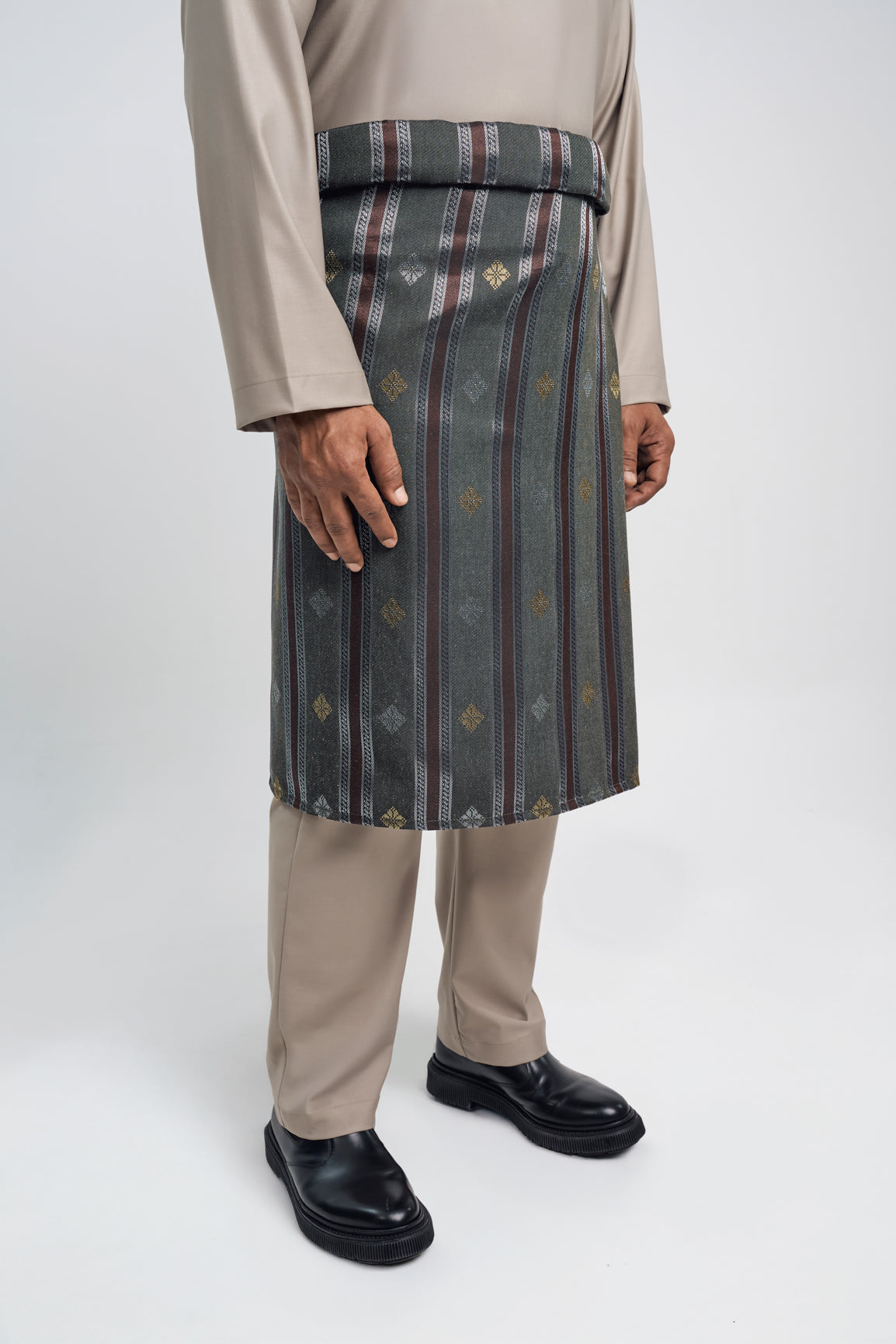 Patawali Modern Fit Baju Melayu Cekak Musang - Light Olive