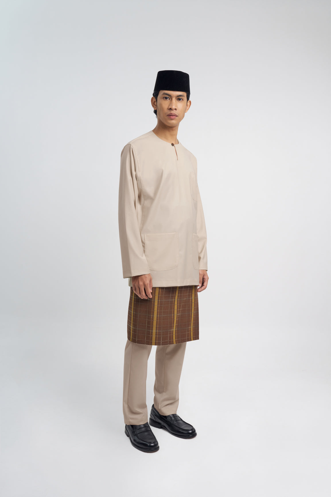 Patawali Classic Fit Baju Melayu Teluk Belanga - Beige