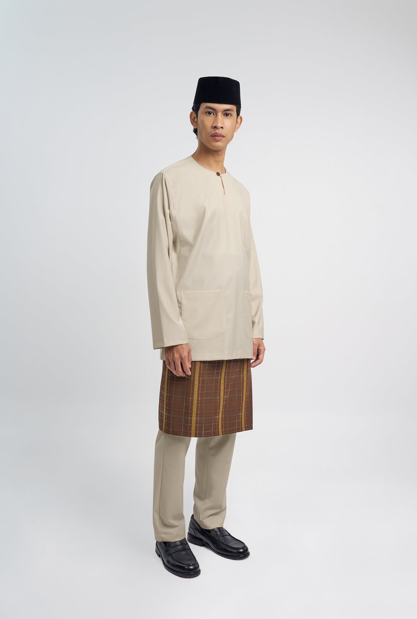 Patawali Classic Fit Baju Melayu Teluk Belanga - Beige