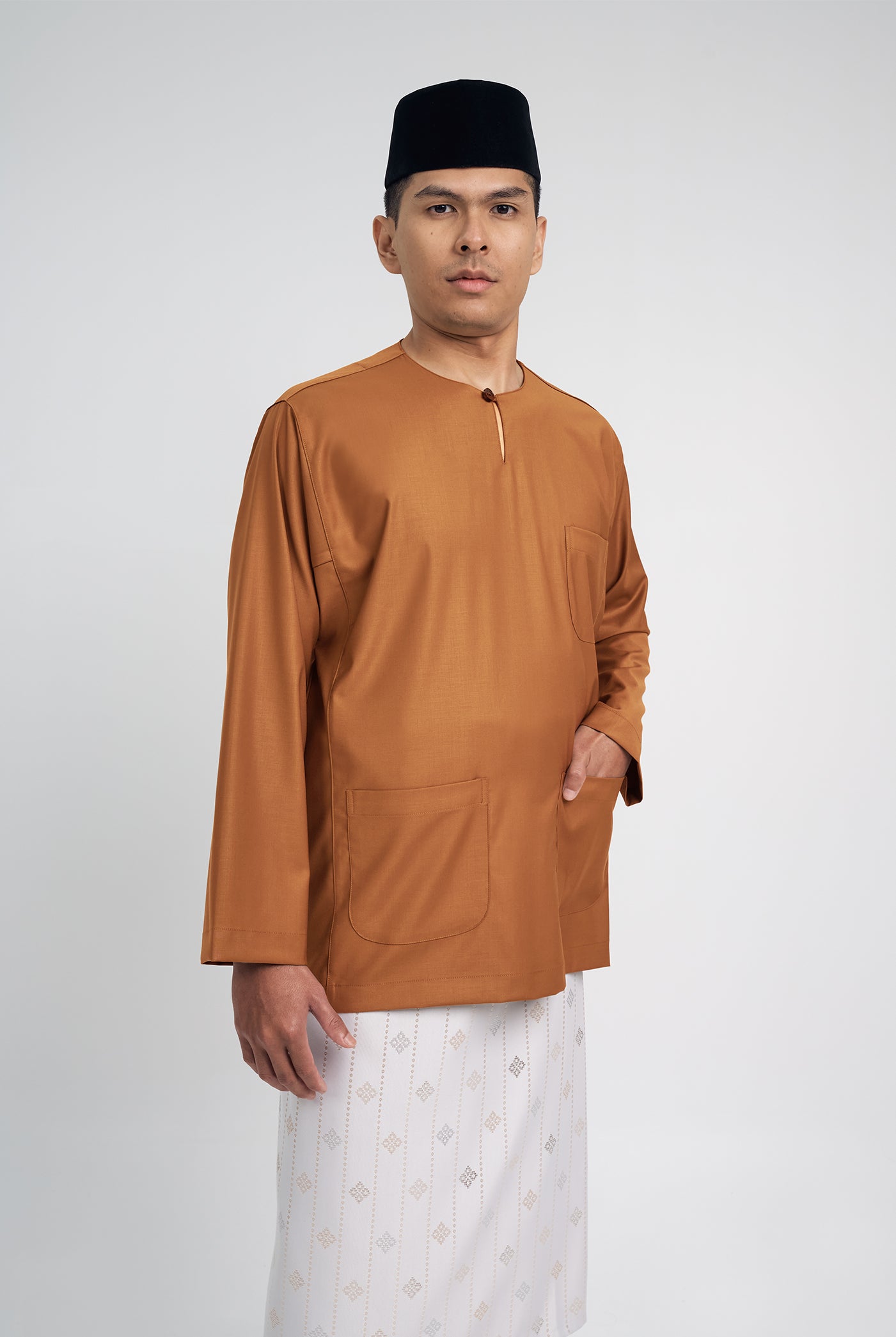 Patawali Classic Fit Baju Melayu Teluk Belanga - Apricot
