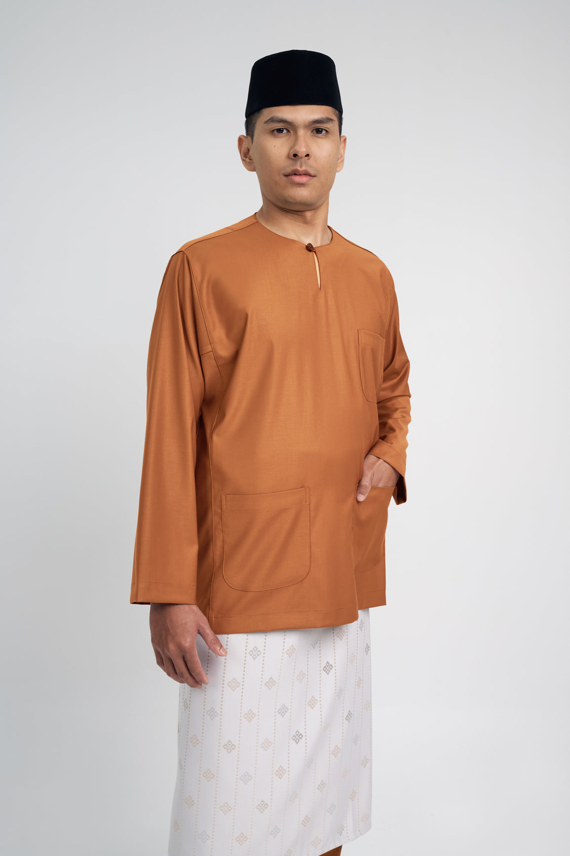 Patawali Classic Fit Baju Melayu Teluk Belanga - Apricot