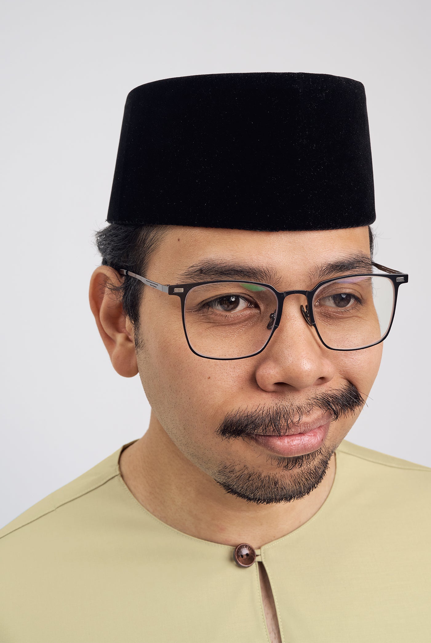 Patawali Classic Fit Baju Melayu Teluk Belanga - Buttermilk