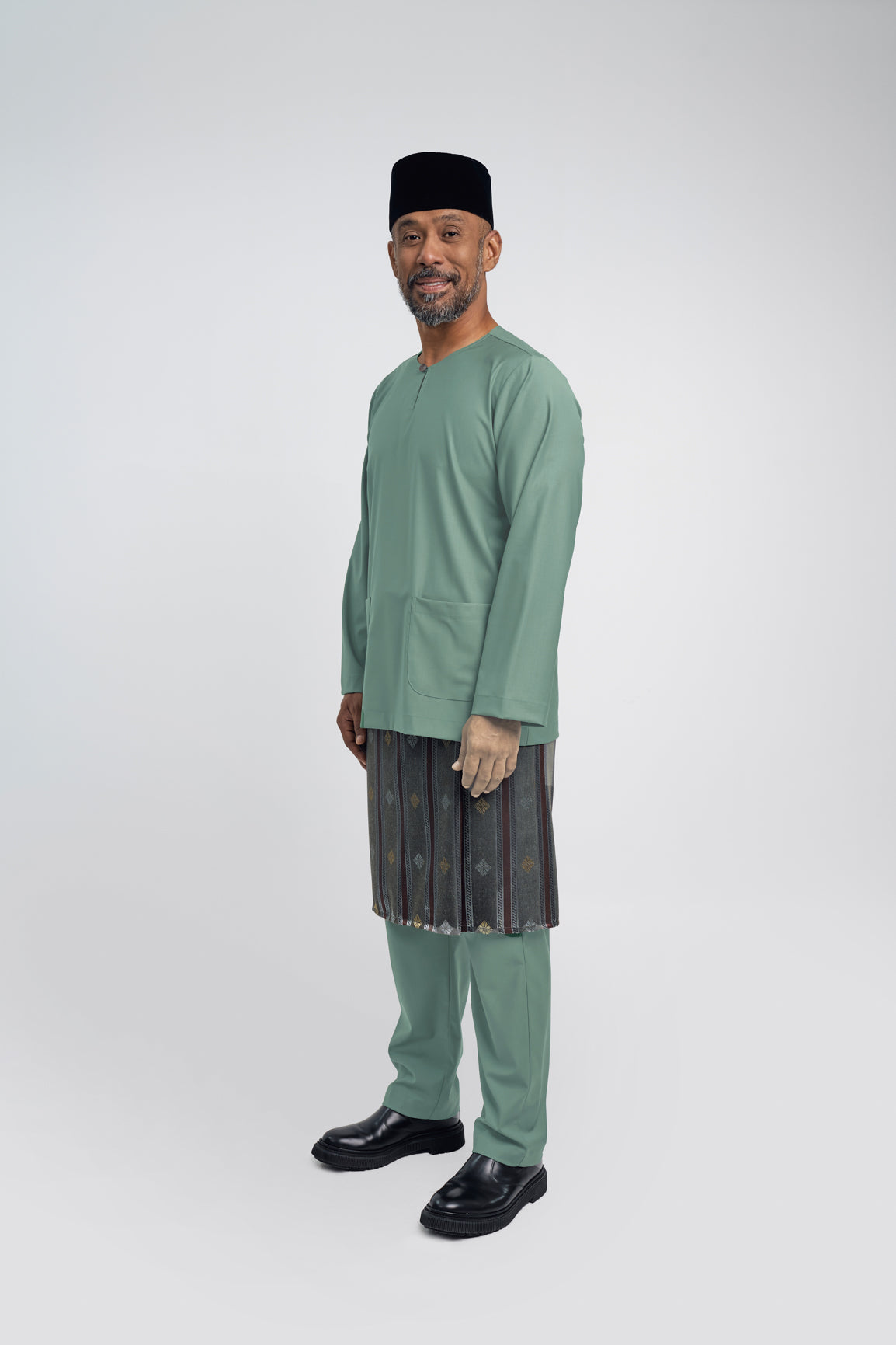 Patawali Modern Fit Baju Melayu Teluk Belanga - Grass Green